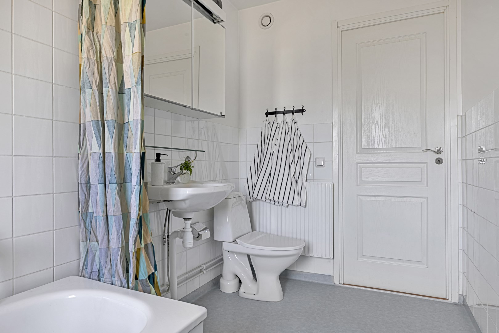 Bostadsbild från Markegångsvägen 16, Såld i Storvreta, Uppsala