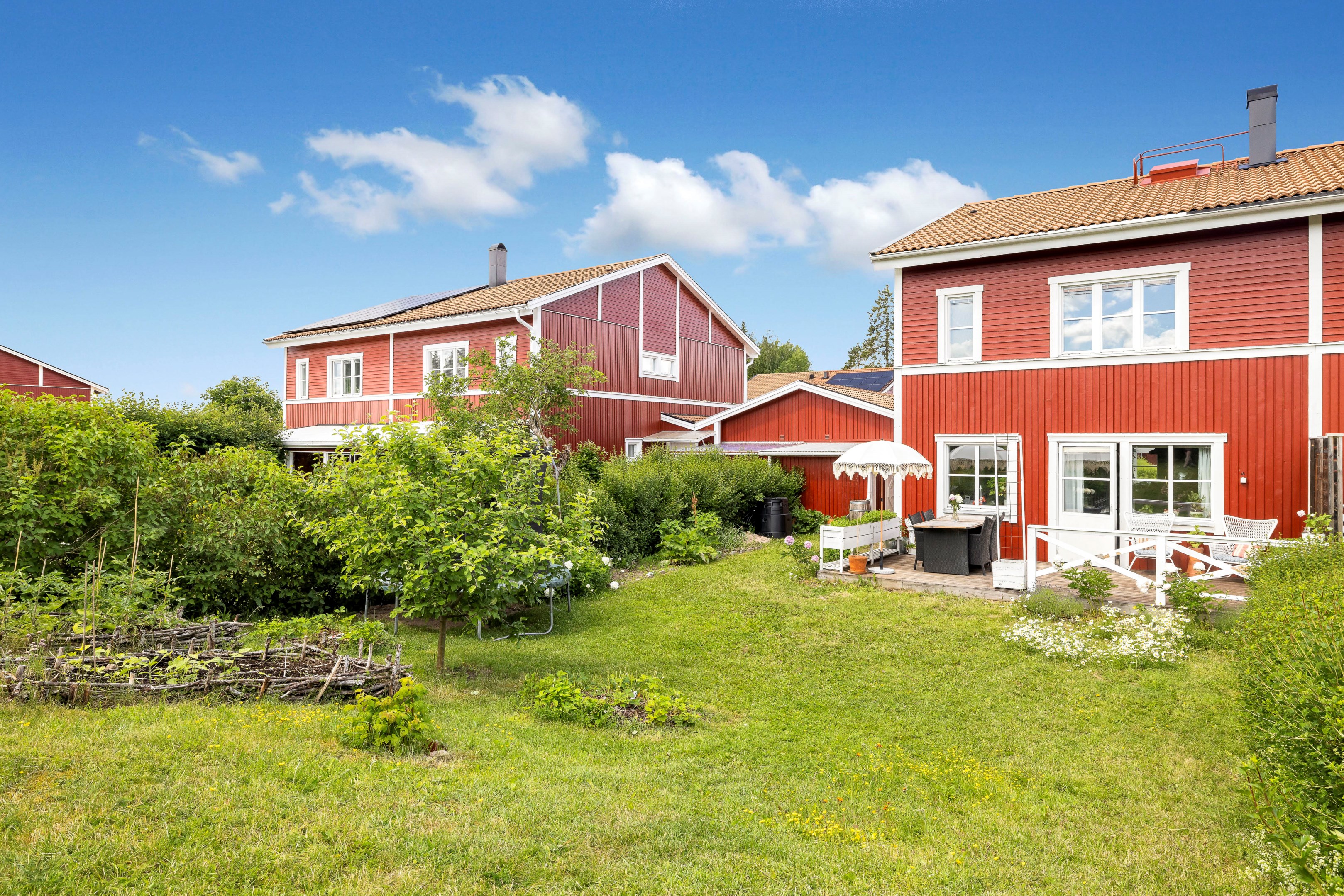 Bostadsbild från Markegångsvägen 16, Såld i Storvreta, Uppsala