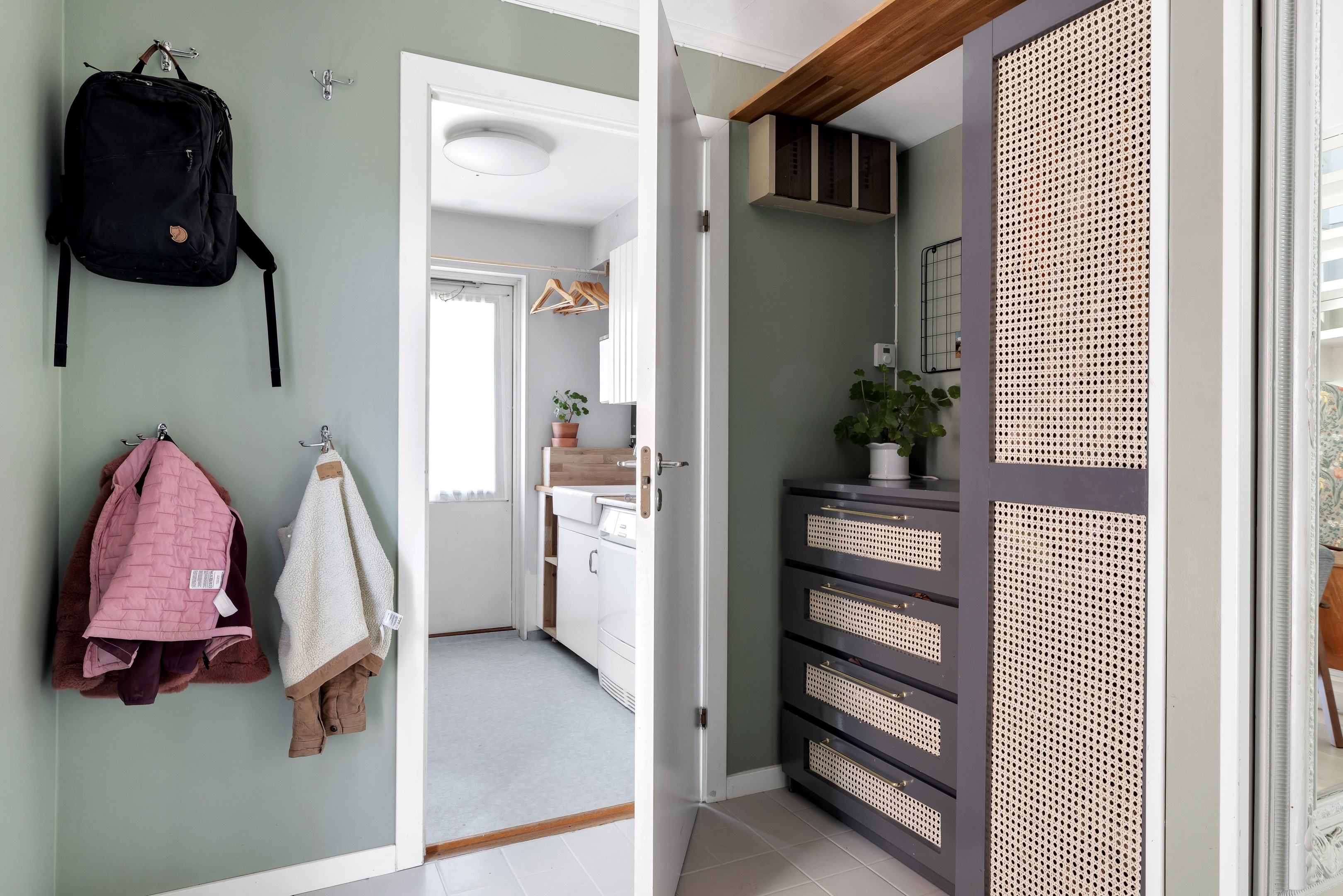 Bostadsbild från Markegångsvägen 16, Såld i Storvreta, Uppsala