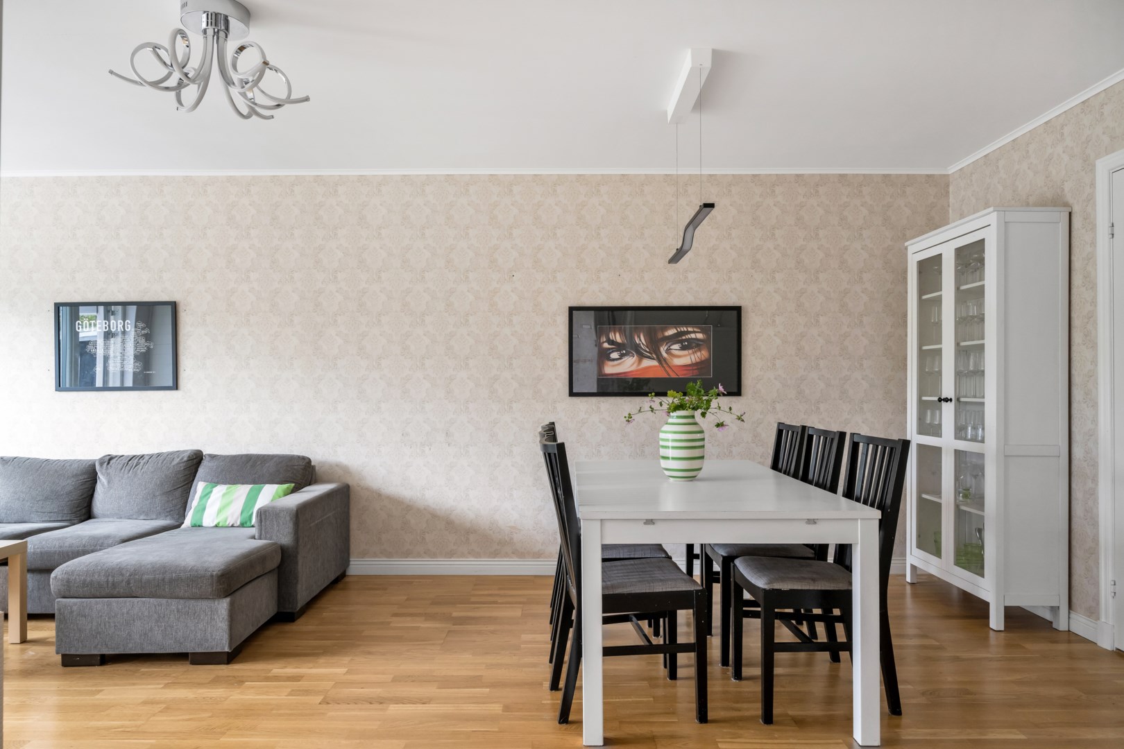 Bostadsbild från Astrakanvägen 3, Såld i Storvreta, Uppsala