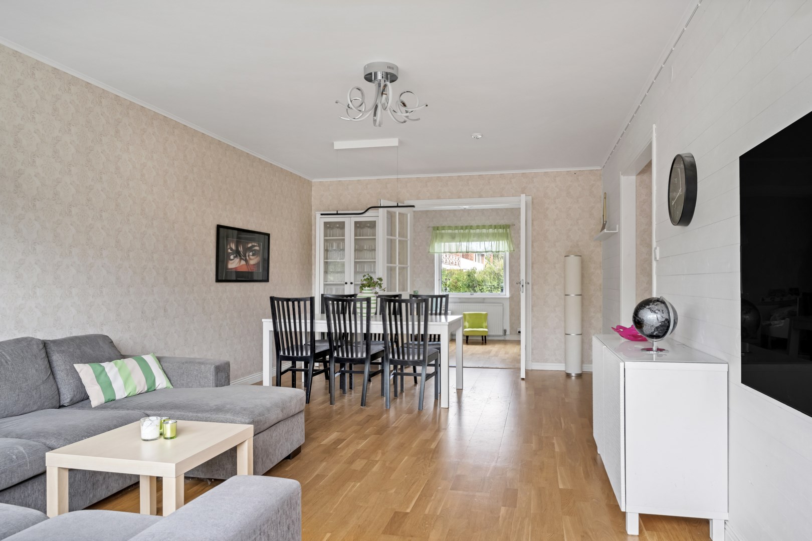 Bostadsbild från Astrakanvägen 3, Såld i Storvreta, Uppsala