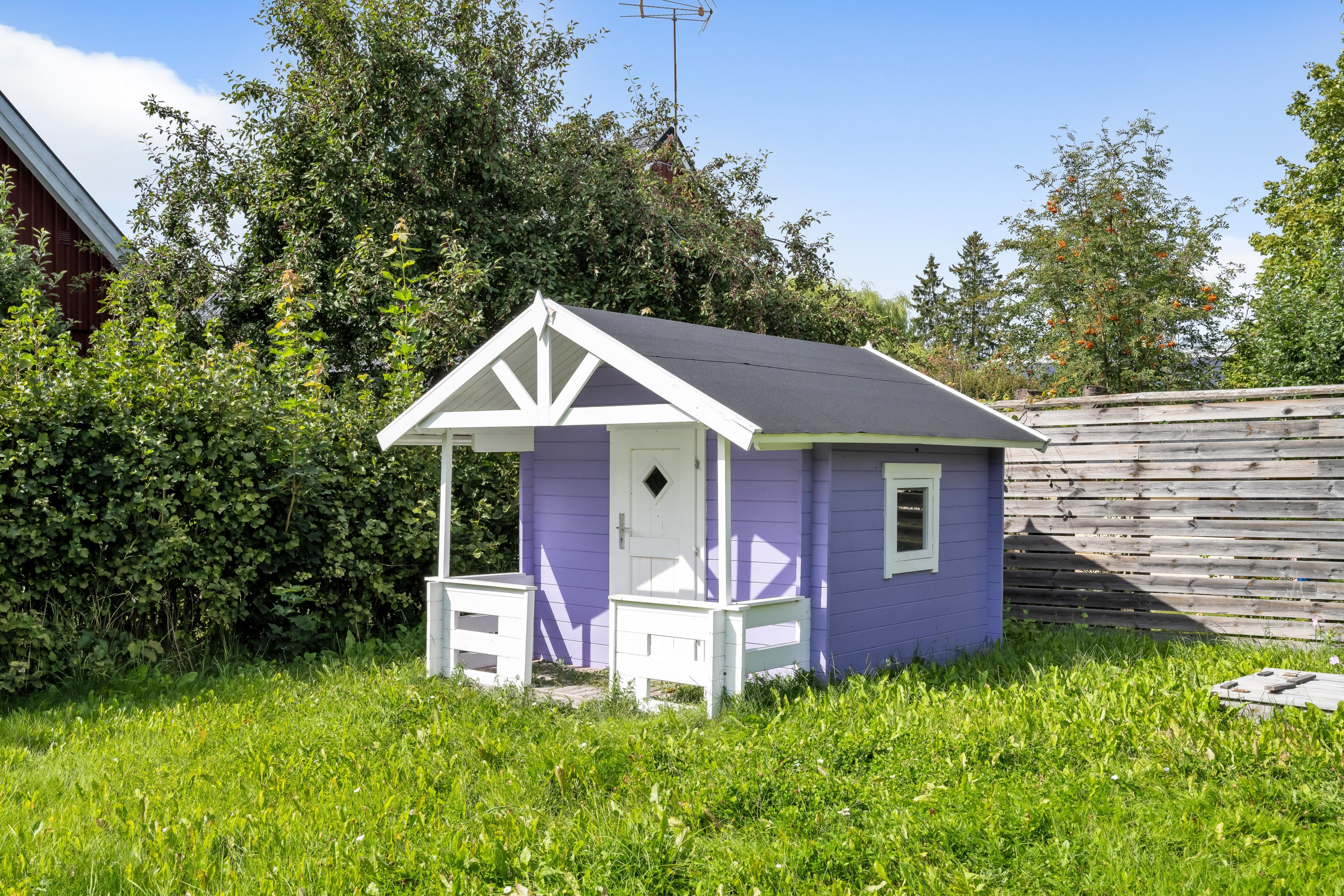 Bostadsbild från Astrakanvägen 3, Såld i Storvreta, Uppsala