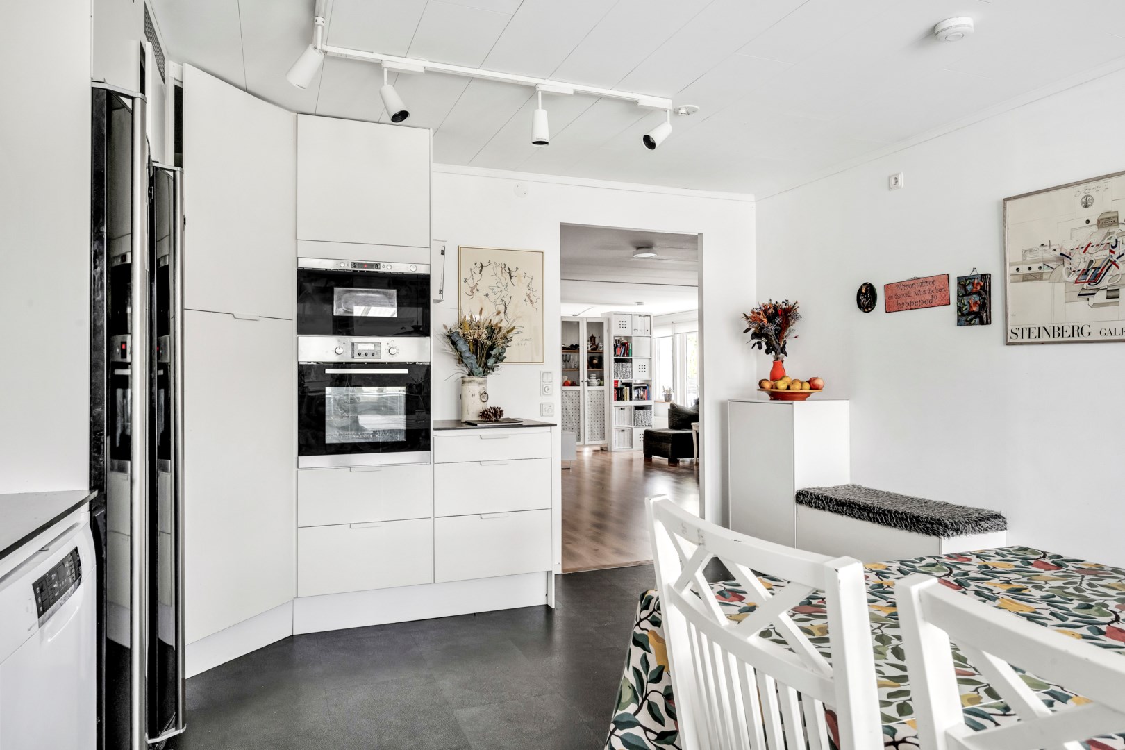 Bostadsbild från Hemmansvägen 11, Såld i Storvreta, Uppsala