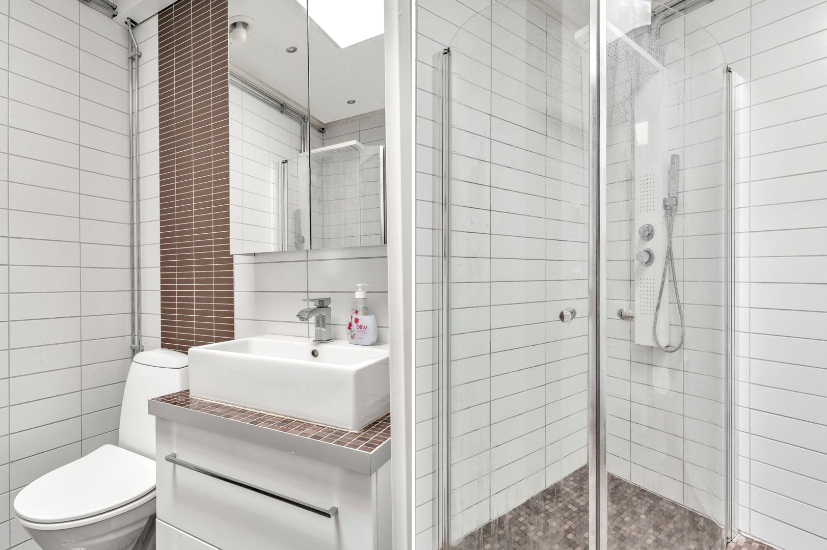 Bostadsbild från Hemmansvägen 11, Såld i Storvreta, Uppsala