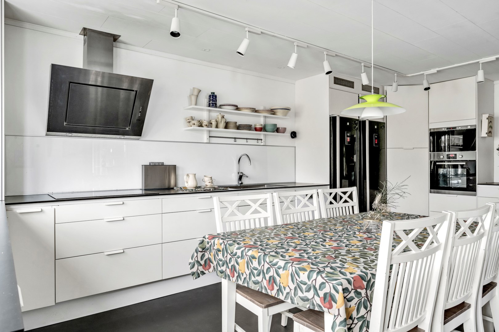 Bostadsbild från Hemmansvägen 11, Såld i Storvreta, Uppsala