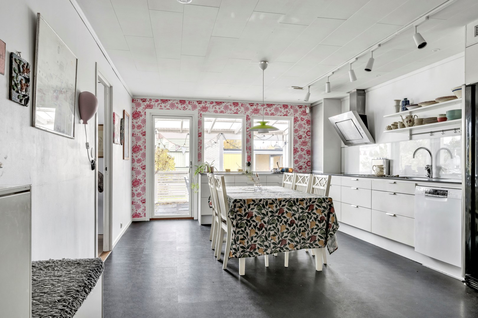 Bostadsbild från Hemmansvägen 11, Såld i Storvreta, Uppsala