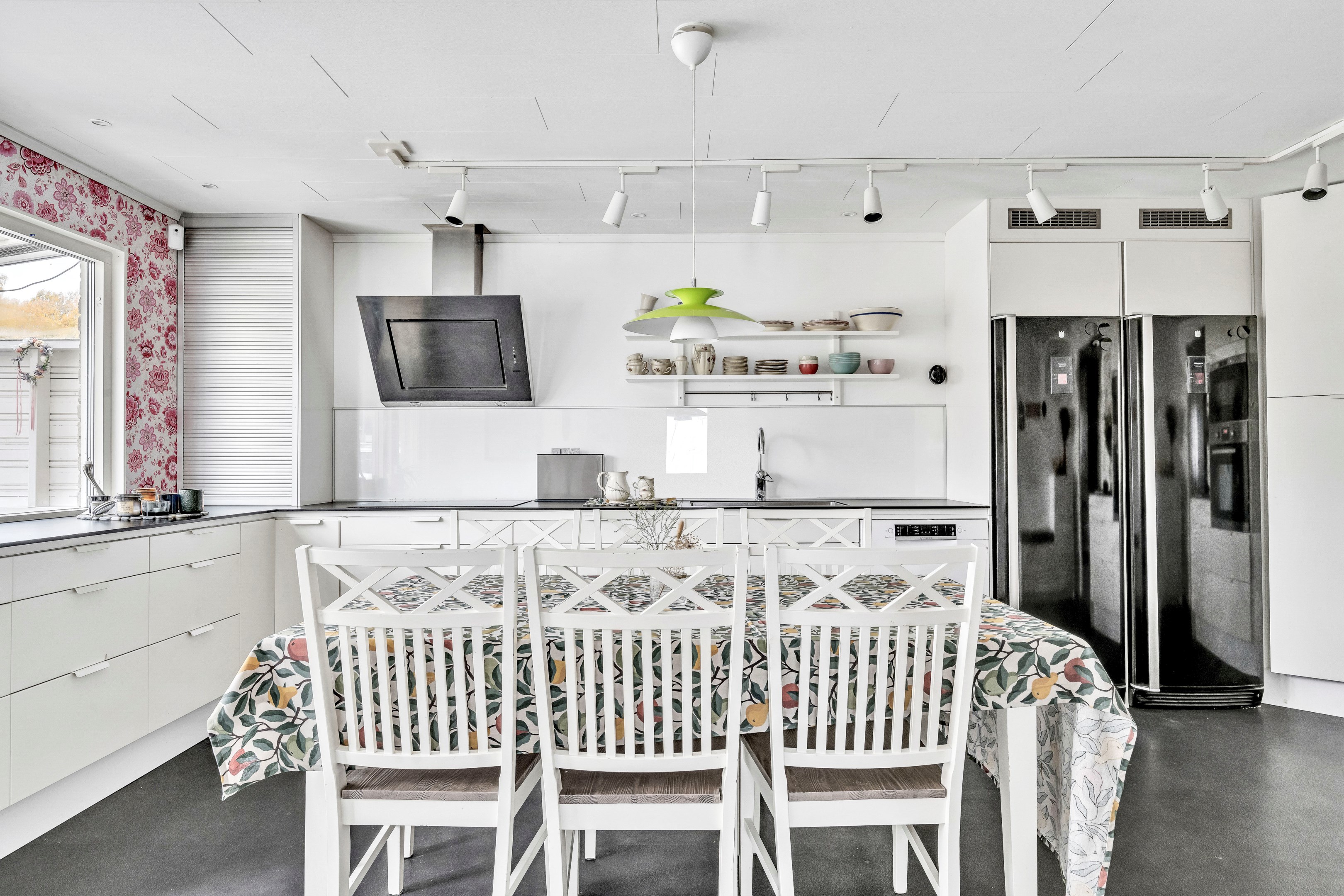 Bostadsbild från Hemmansvägen 11, Såld i Storvreta, Uppsala