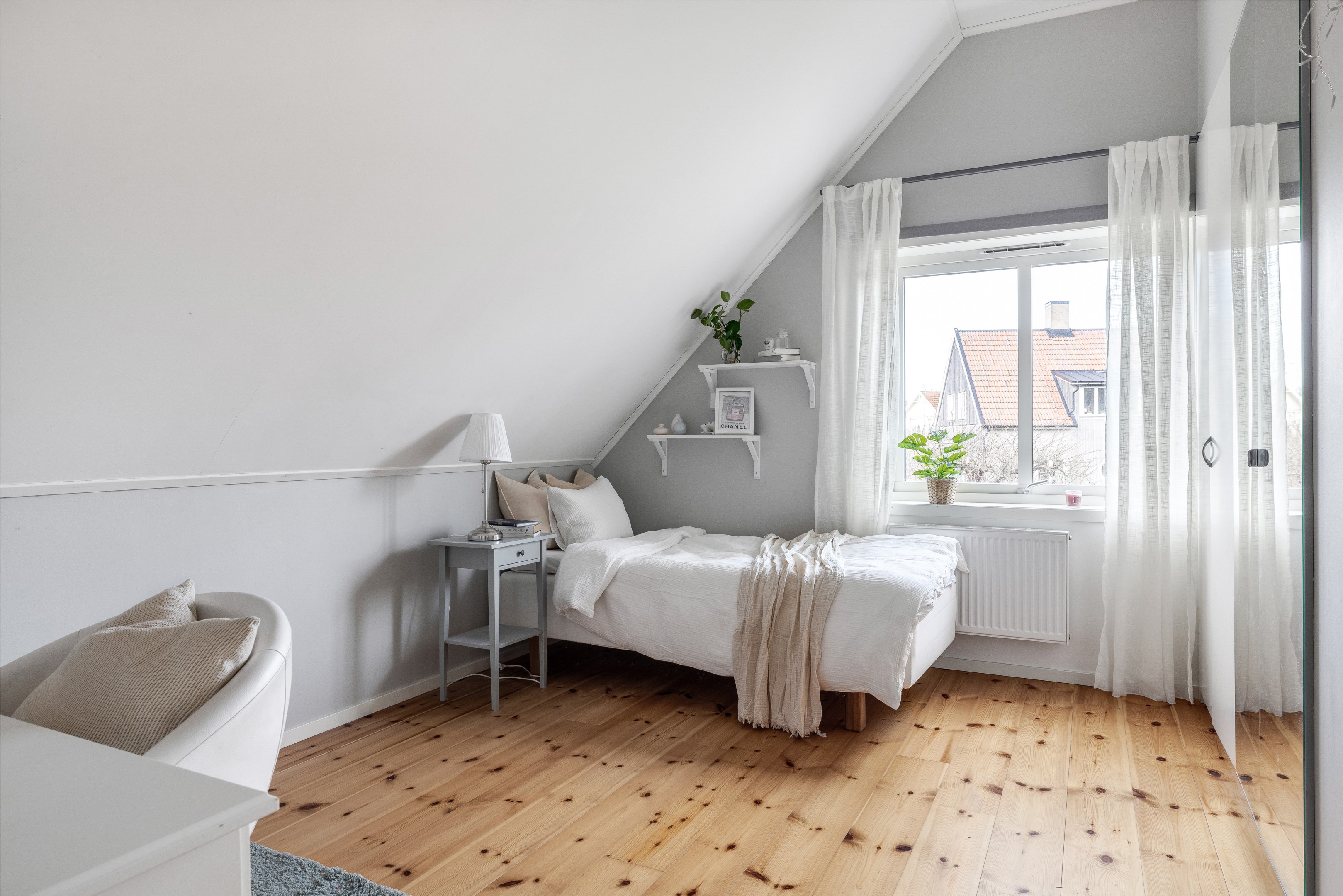 Bostadsbild från Skrakvägen 4, Till salu i Sunnersta, Uppsala