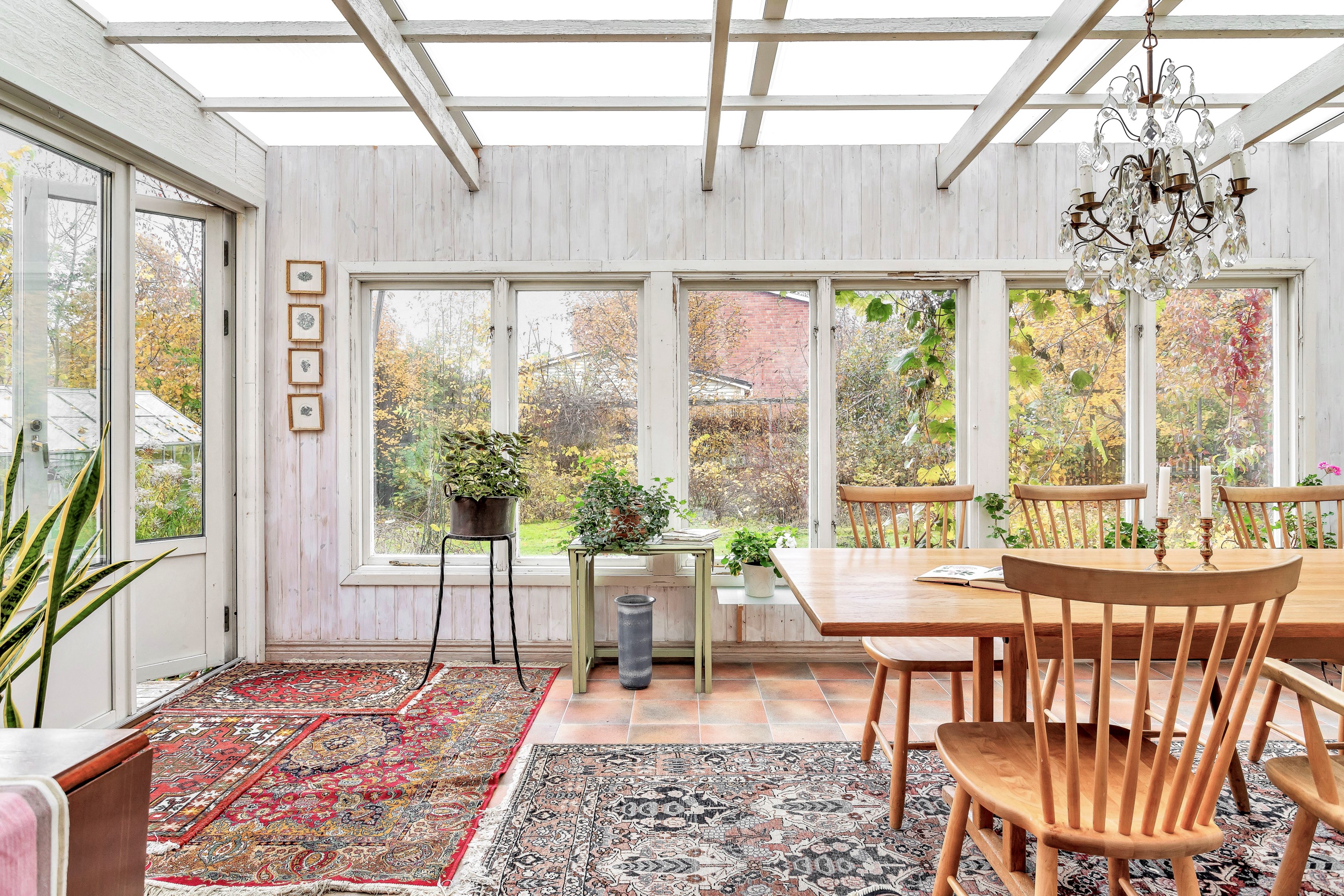 Bostadsbild från Lövlundsvägen 14, Såld i Storvreta, Uppsala