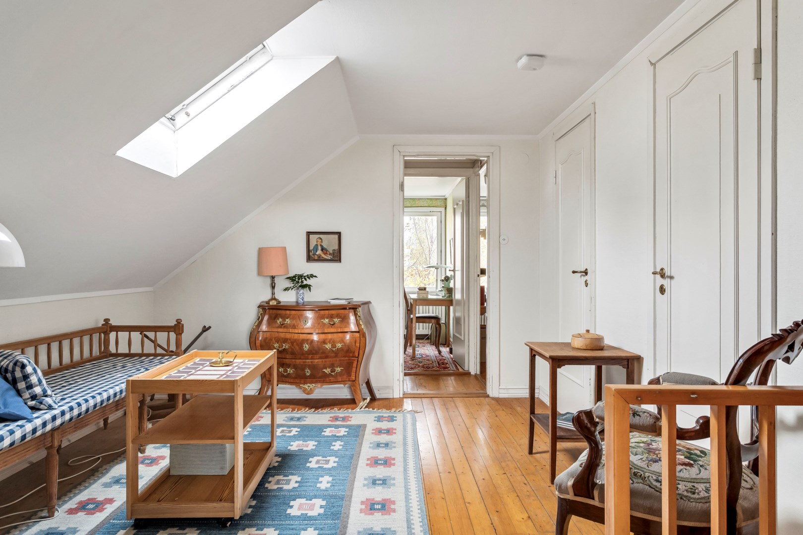 Bostadsbild från Lövlundsvägen 14, Såld i Storvreta, Uppsala