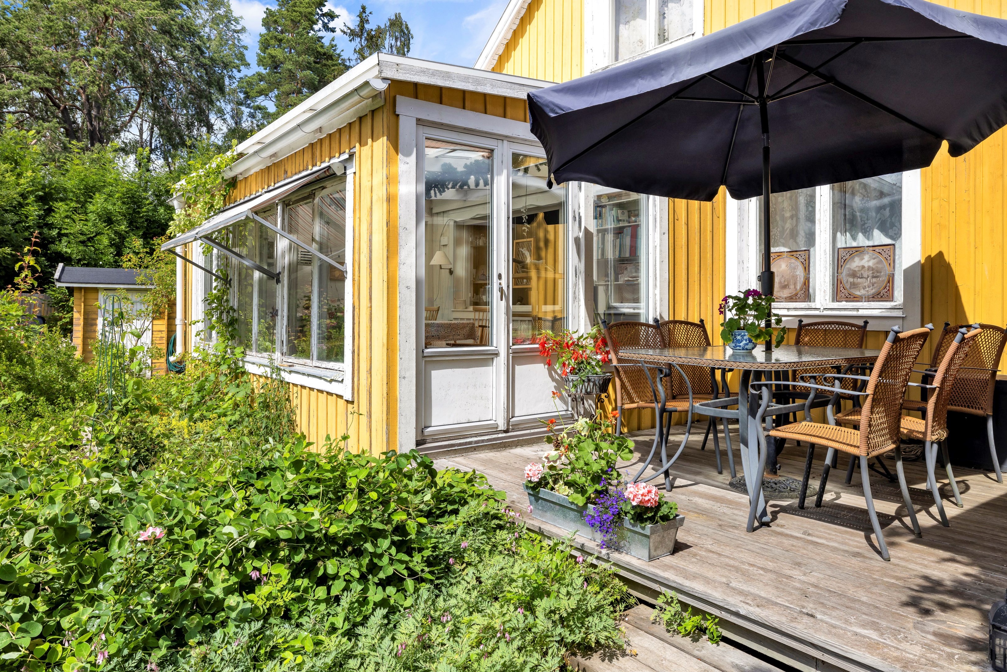 Bostadsbild från Lövlundsvägen 14, Såld i Storvreta, Uppsala