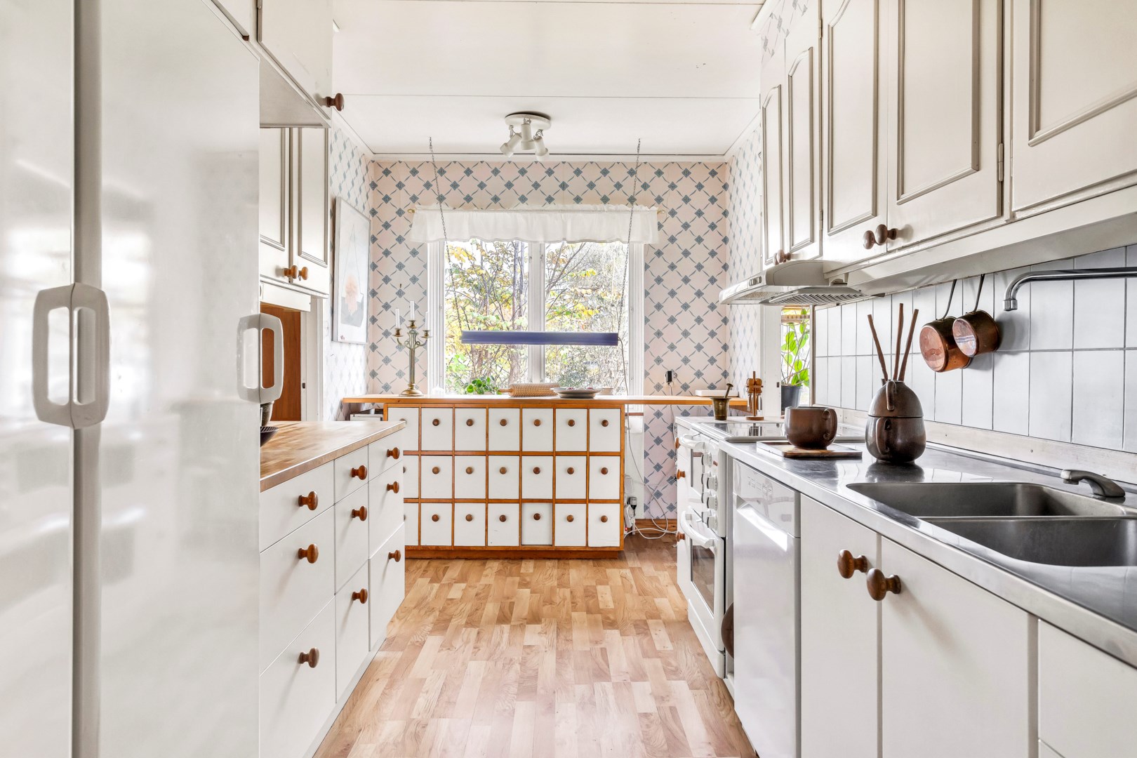 Bostadsbild från Lövlundsvägen 14, Såld i Storvreta, Uppsala