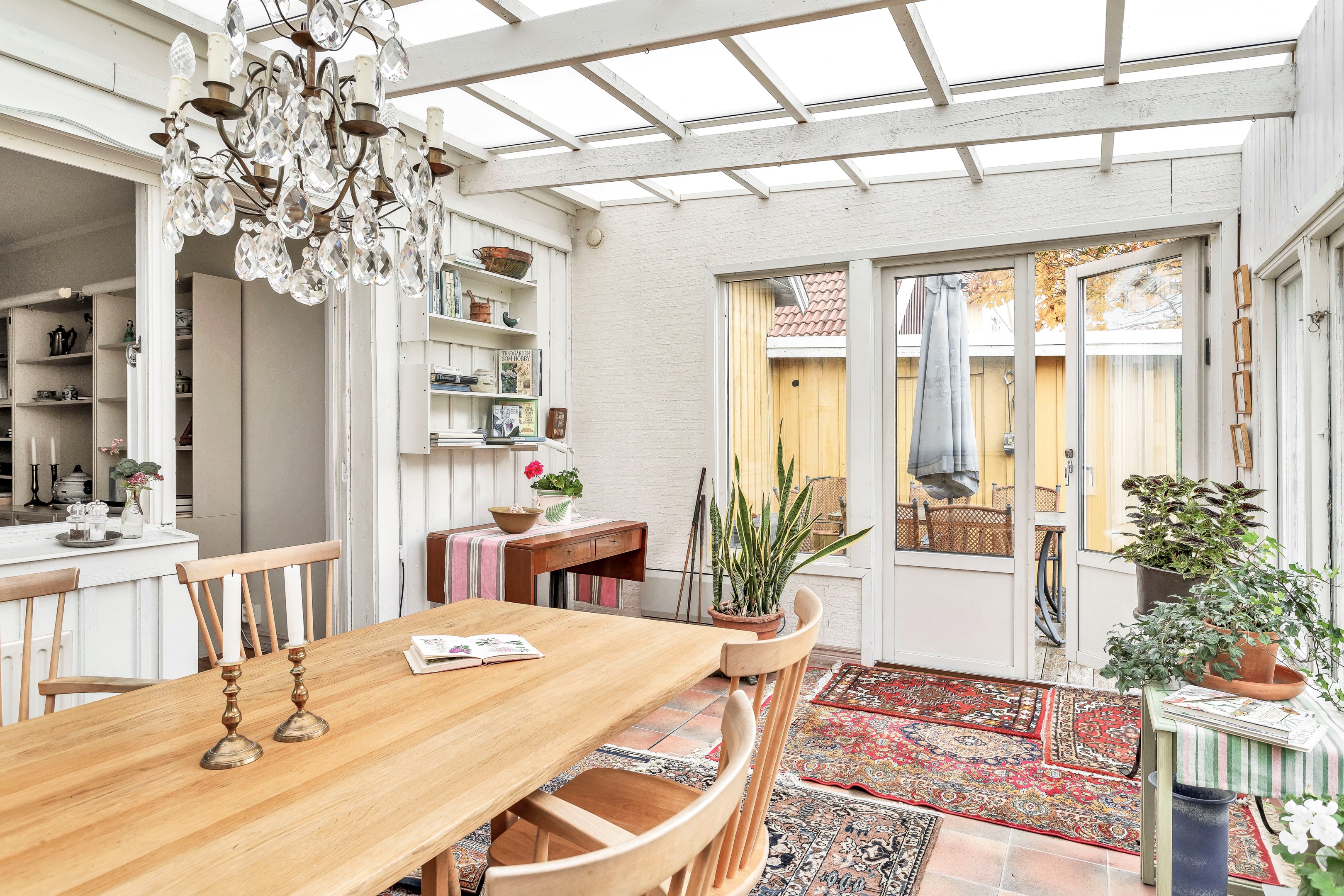 Bostadsbild från Lövlundsvägen 14, Såld i Storvreta, Uppsala