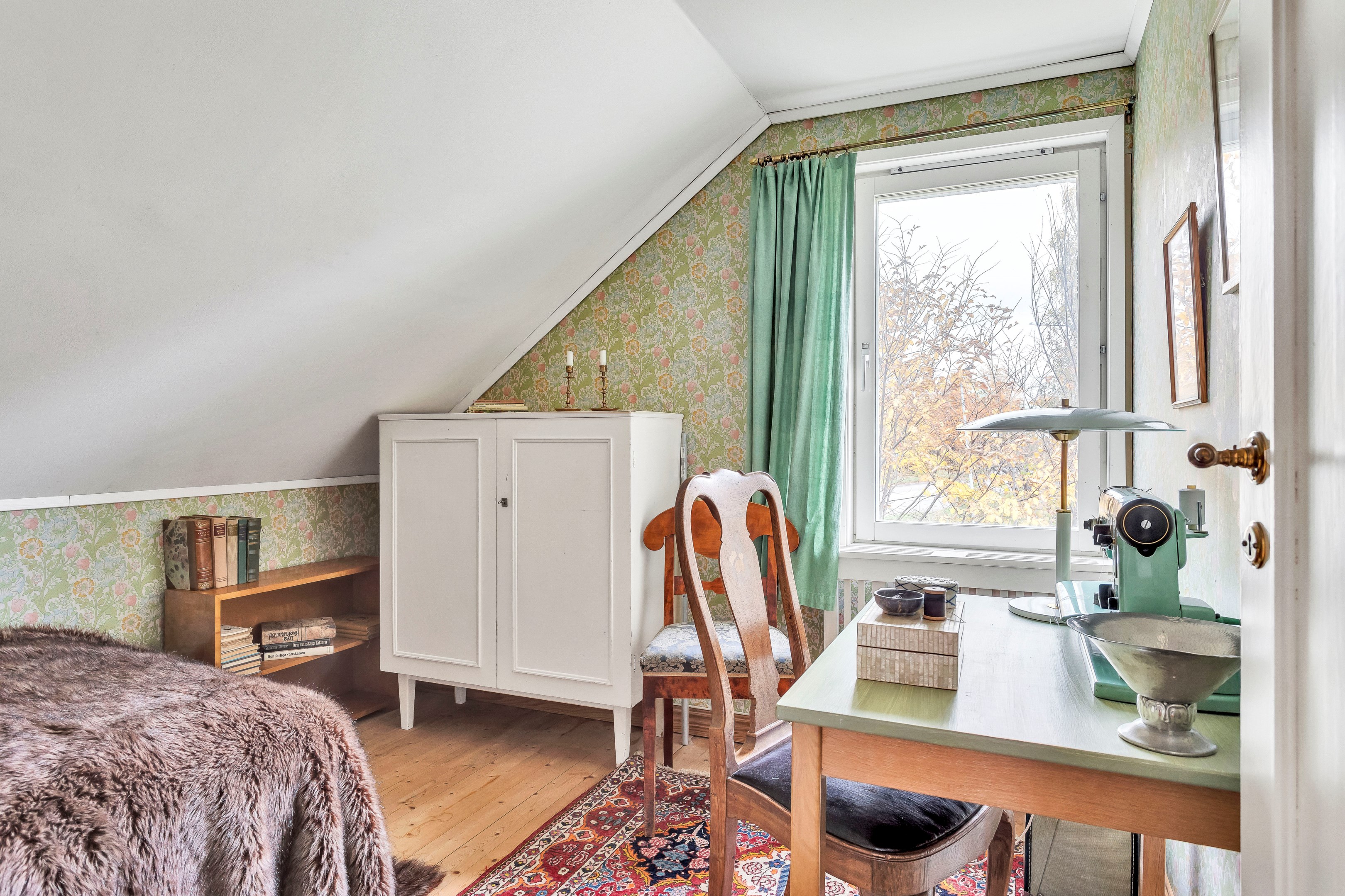 Bostadsbild från Lövlundsvägen 14, Såld i Storvreta, Uppsala