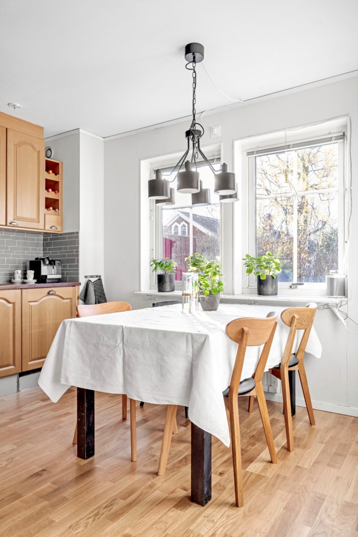 Bostadsbild från Vaksala kyrkväg 15, Såld i Vaksala, Uppsala