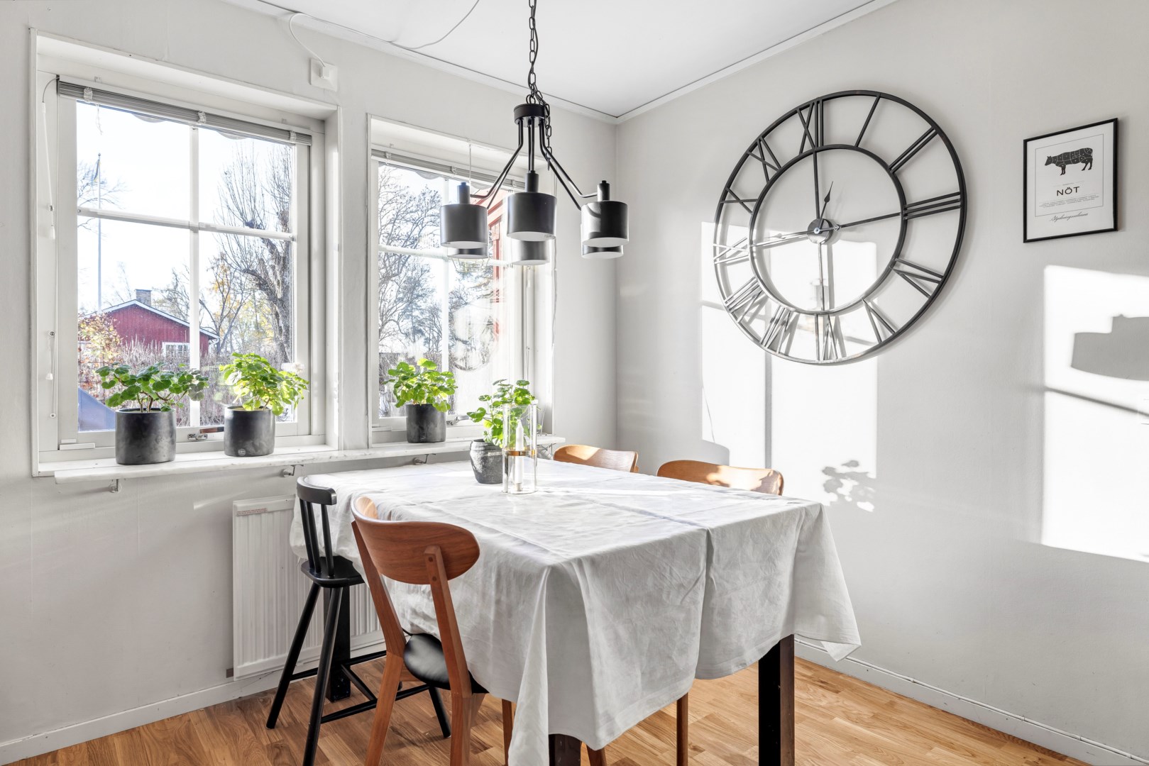 Bostadsbild från Vaksala kyrkväg 15, Såld i Vaksala, Uppsala