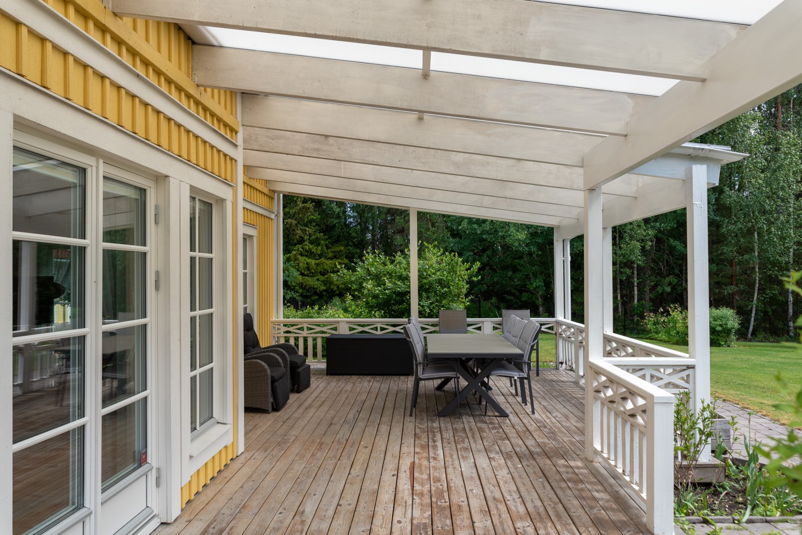 Bostadsbild från Hustahöjdens byväg 24, Såld i Hustahöjden, Västerås