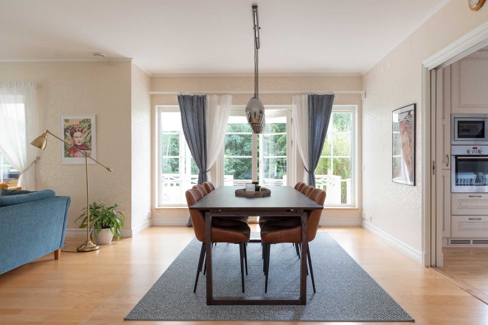 Bostadsbild från Hustahöjdens byväg 24, Såld i Hustahöjden, Västerås