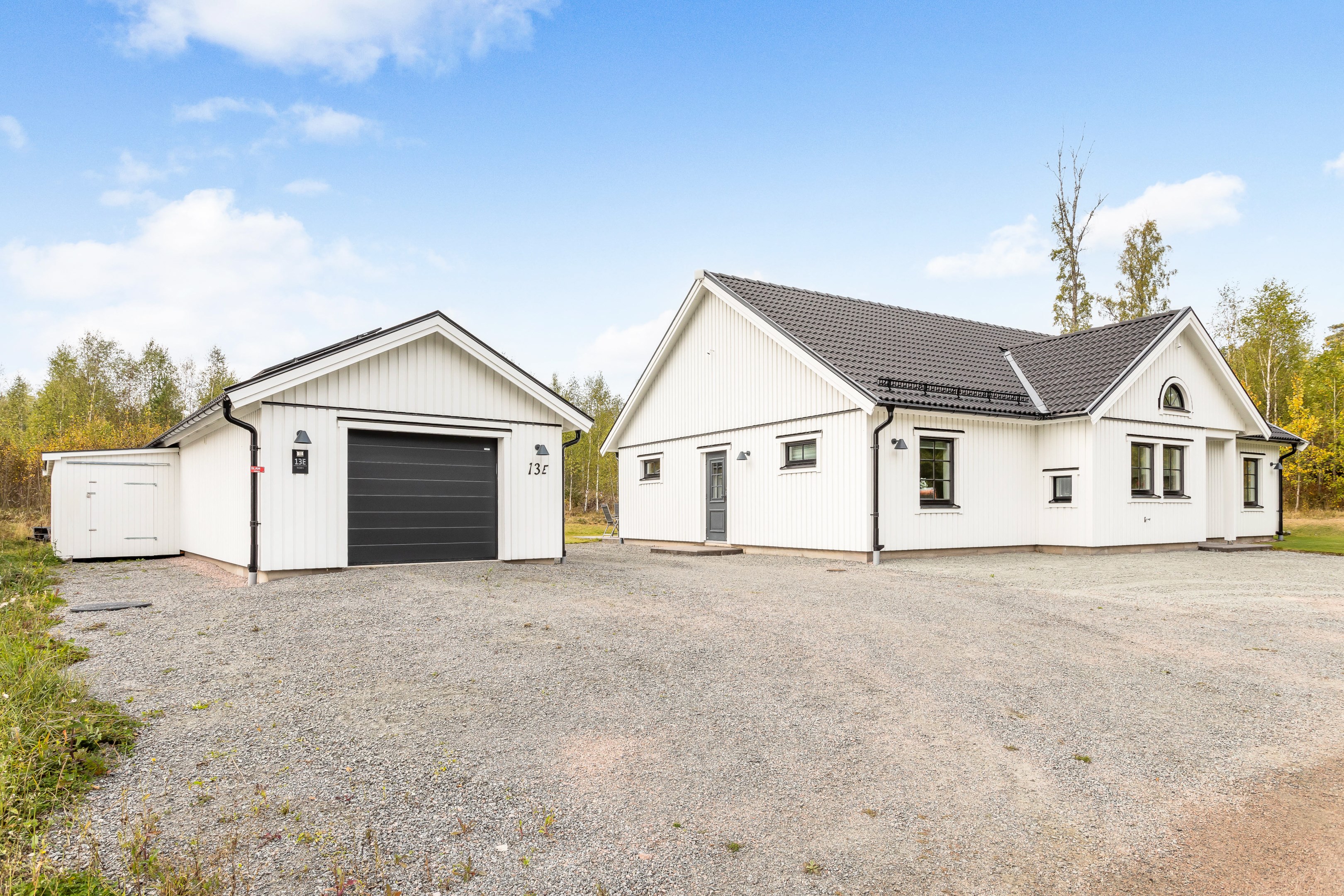 Bostadsbild från Born 13E, Såld i Börje, Uppsala