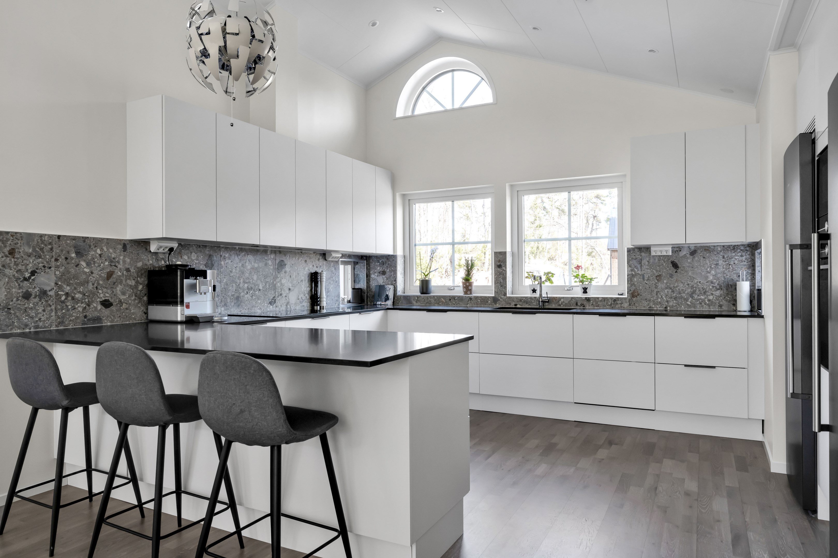 Bostadsbild från Born 13E, Såld i Börje, Uppsala