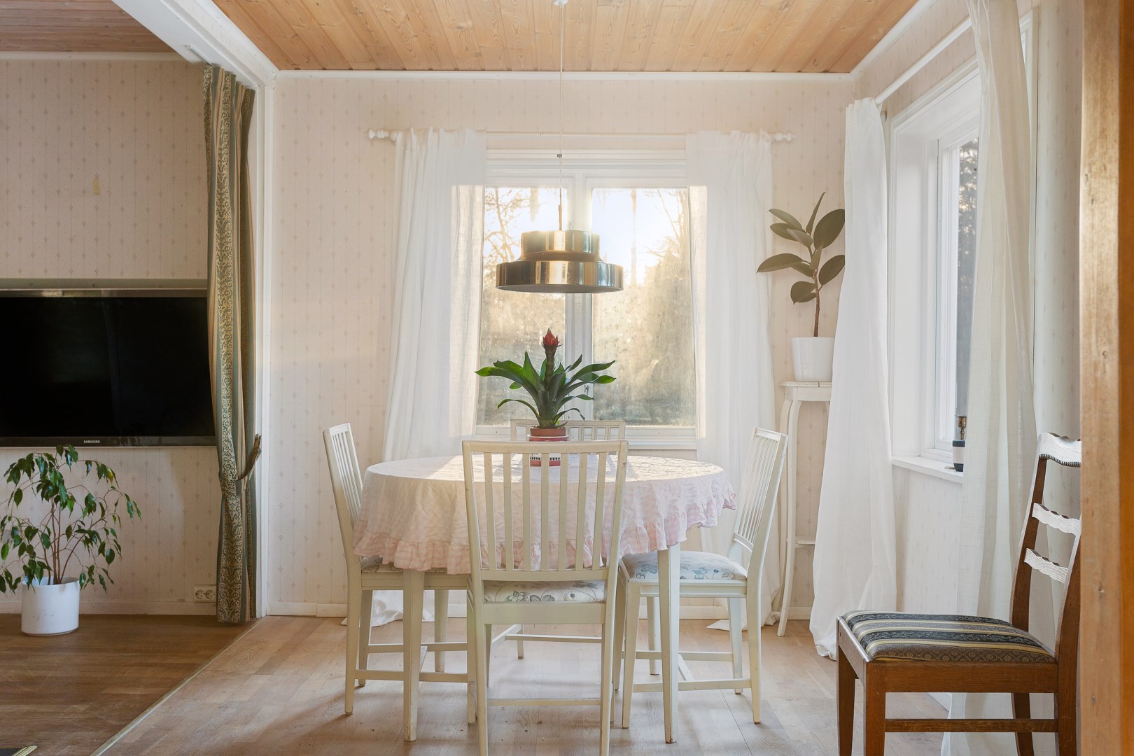 Bostadsbild från Regentvägen 18, Såld i Kummelnäs, Nacka