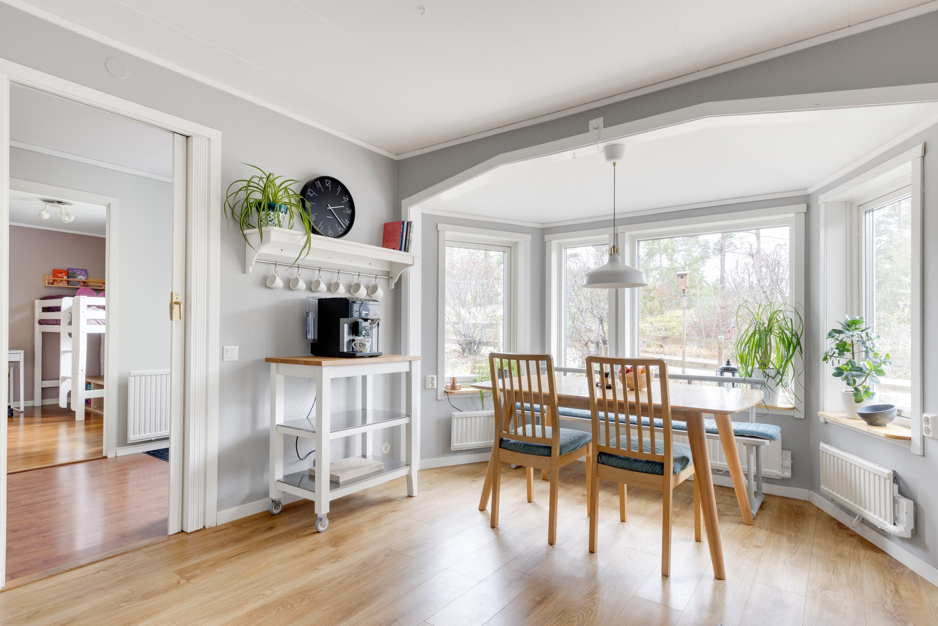 Bostadsbild från Nyhagsvägen 1, Såld i Almunge, Uppsala