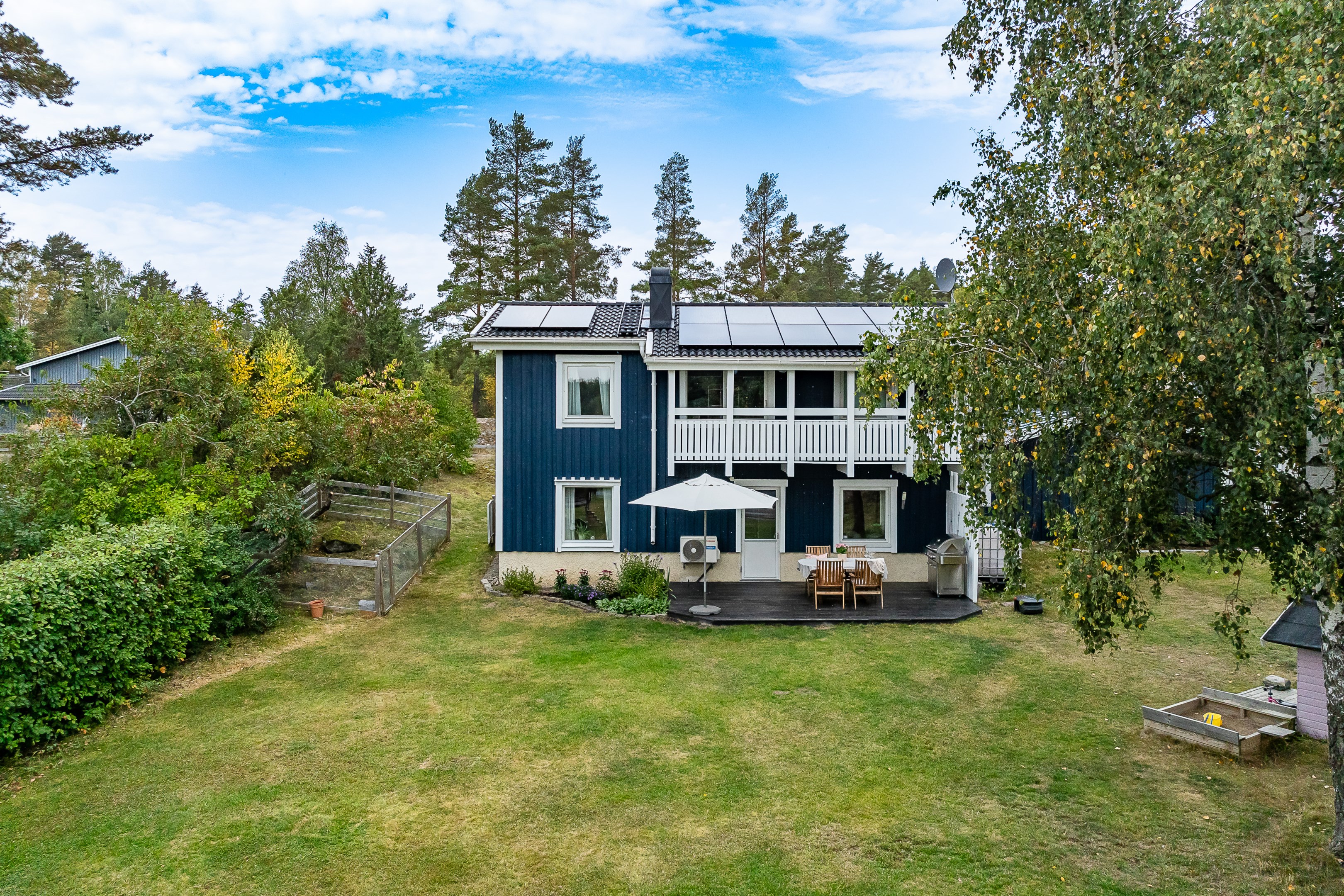 Bostadsbild från Nyhagsvägen 1, Såld i Almunge, Uppsala