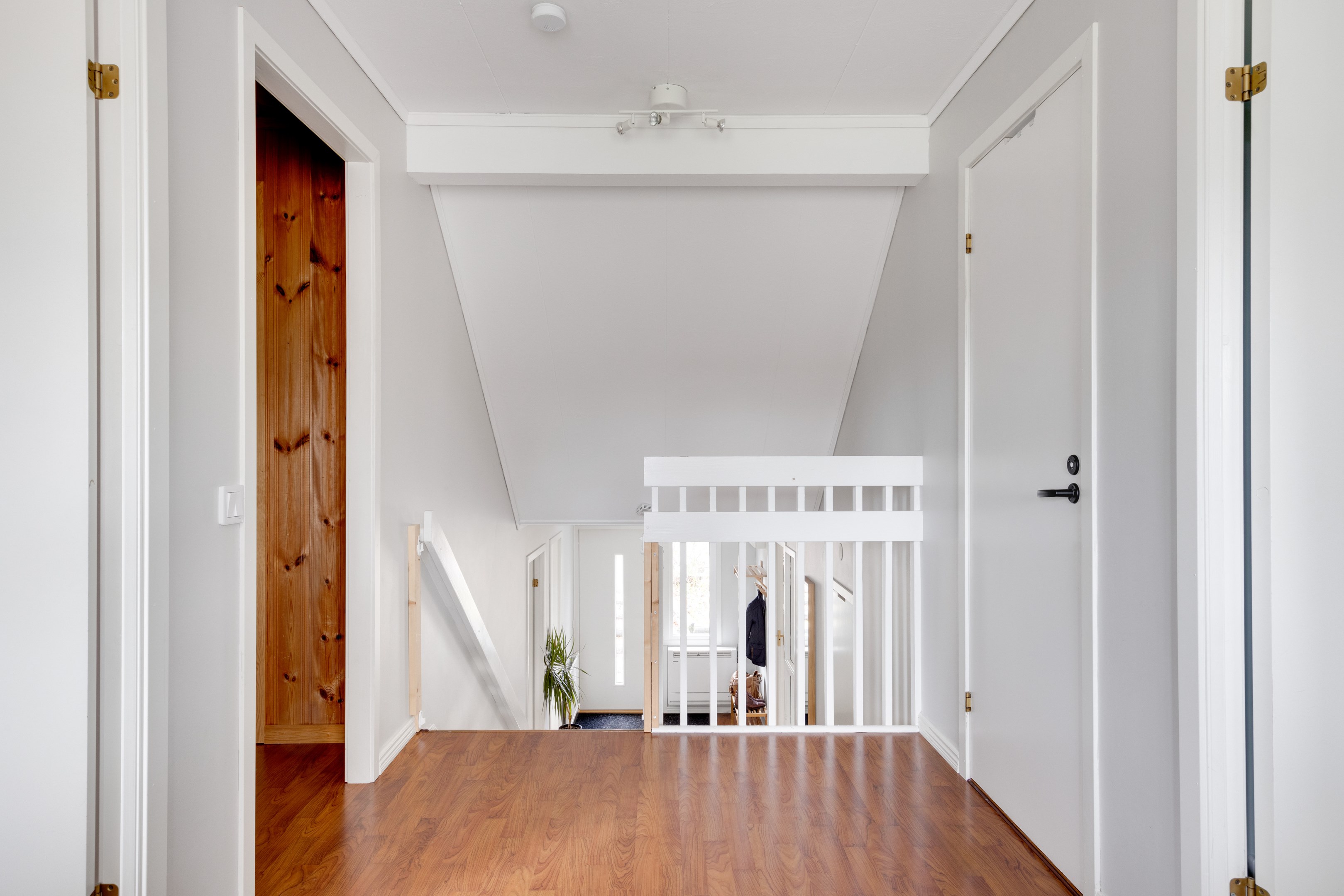 Bostadsbild från Nyhagsvägen 1, Såld i Almunge, Uppsala