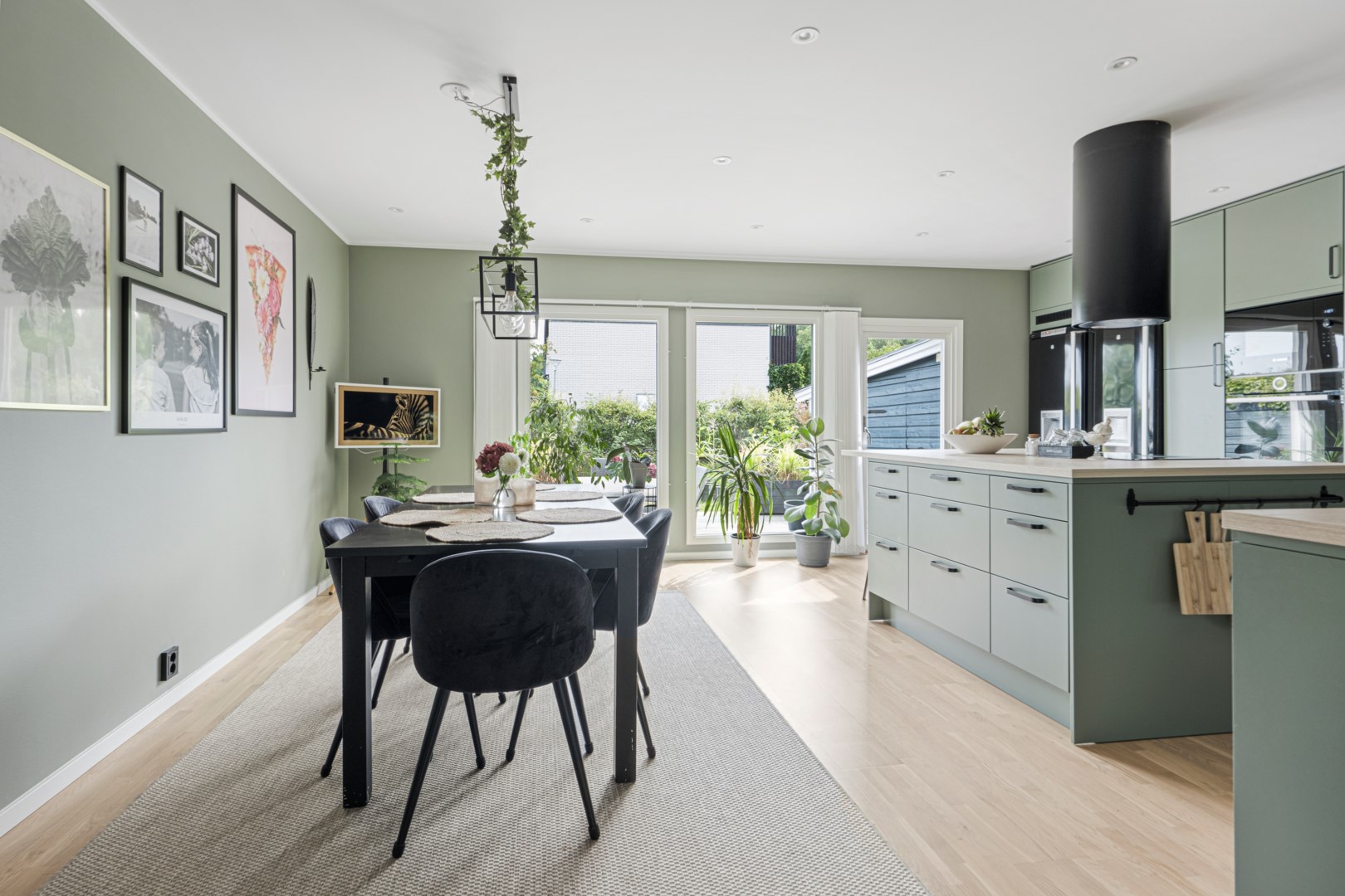 Bostadsbild från Knalleborgsvägen 5D, Såld i Ekerö, Ekerö