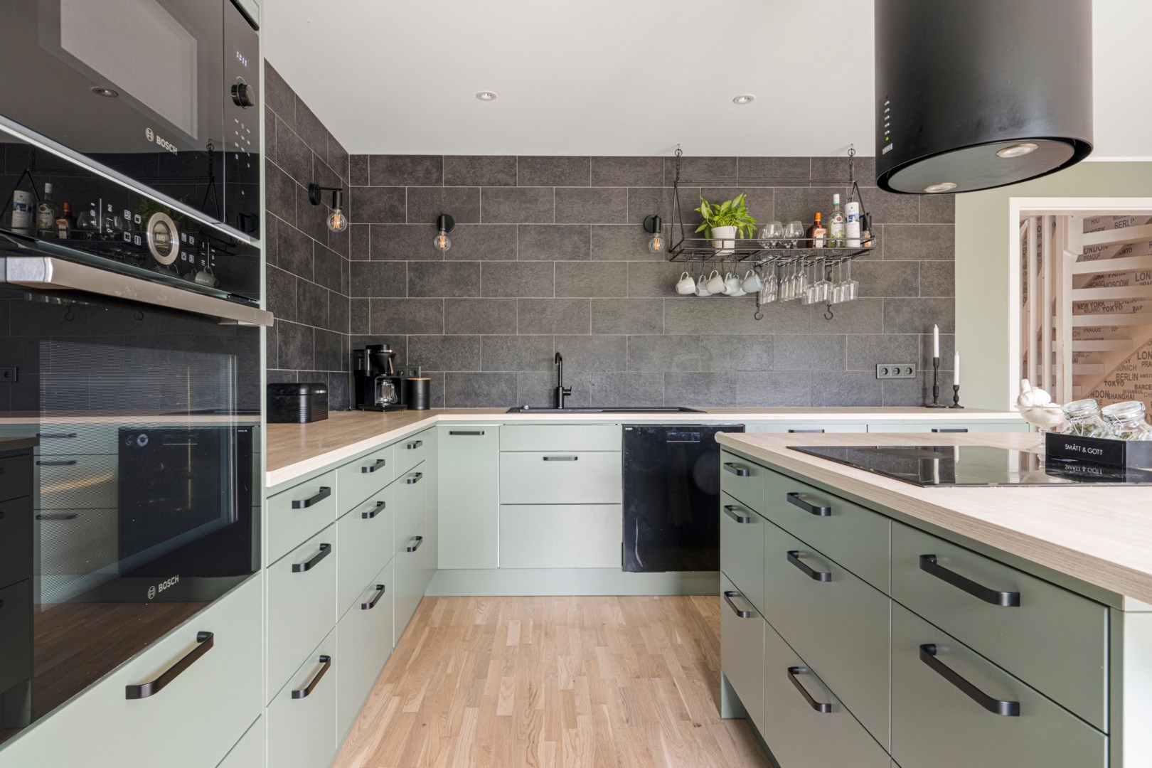 Bostadsbild från Knalleborgsvägen 5D, Såld i Ekerö, Ekerö