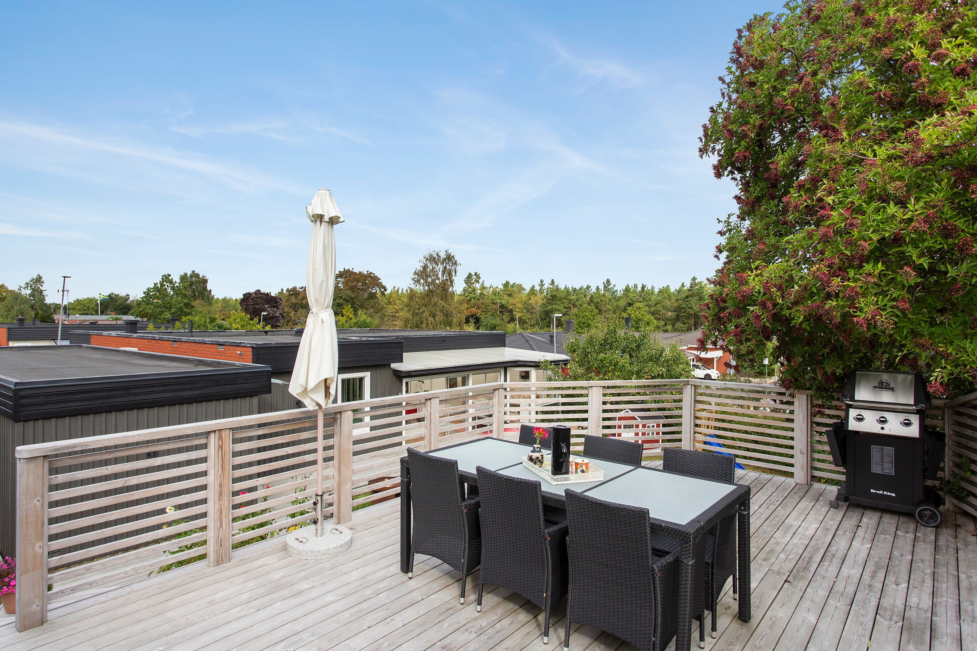 Bostadsbild från Kalvövägen 24, Såld i Krokhöjden, Nacka