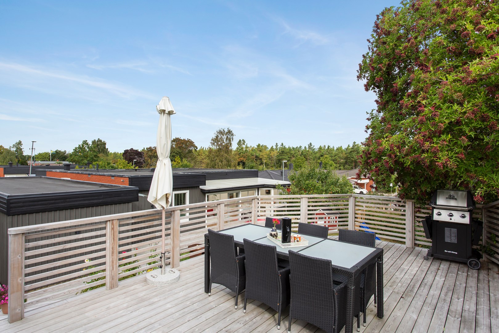 Bostadsbild från Kalvövägen 24, Såld i Krokhöjden, Nacka