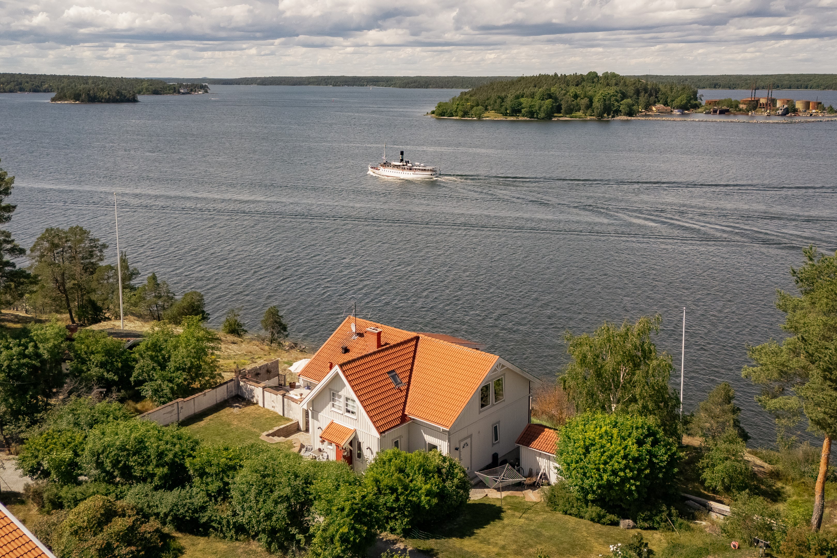 Bostadsbild från Brynjevägen 5, Till salu i Vikingshill, Nacka