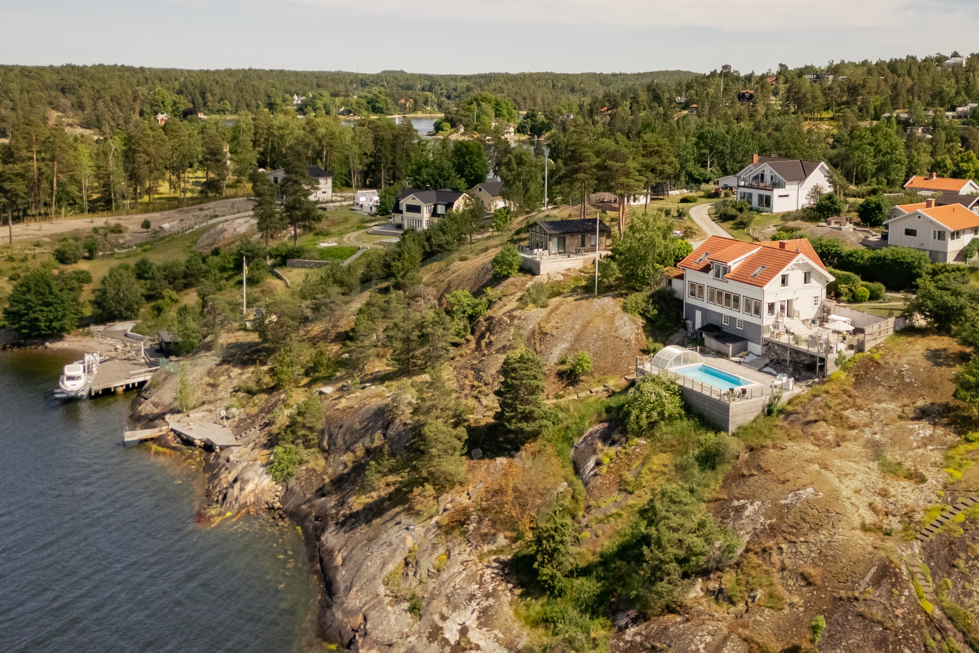 Bostadsbild från Brynjevägen 5, Till salu i Vikingshill, Nacka