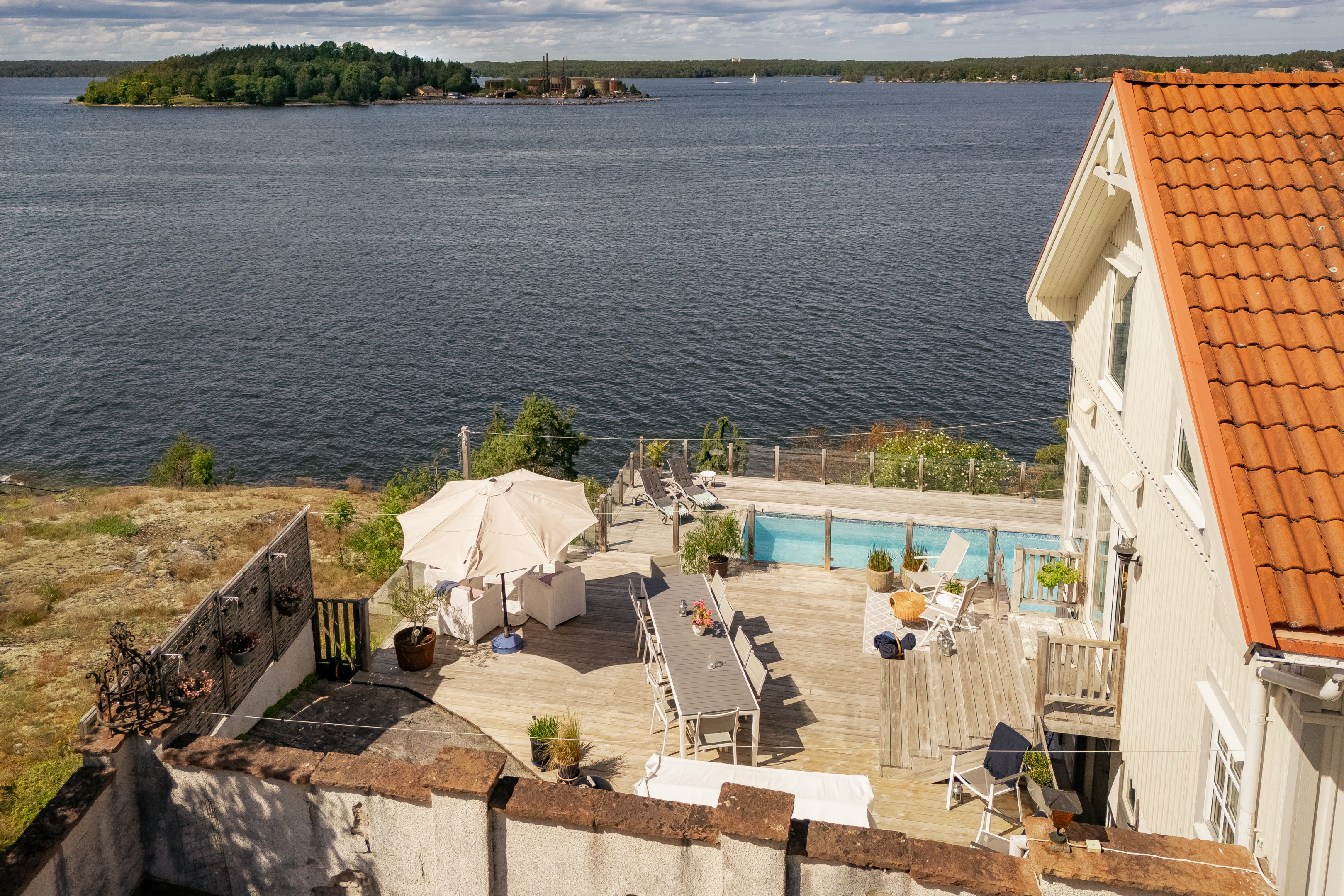 Bostadsbild från Brynjevägen 5, Till salu i Vikingshill, Nacka