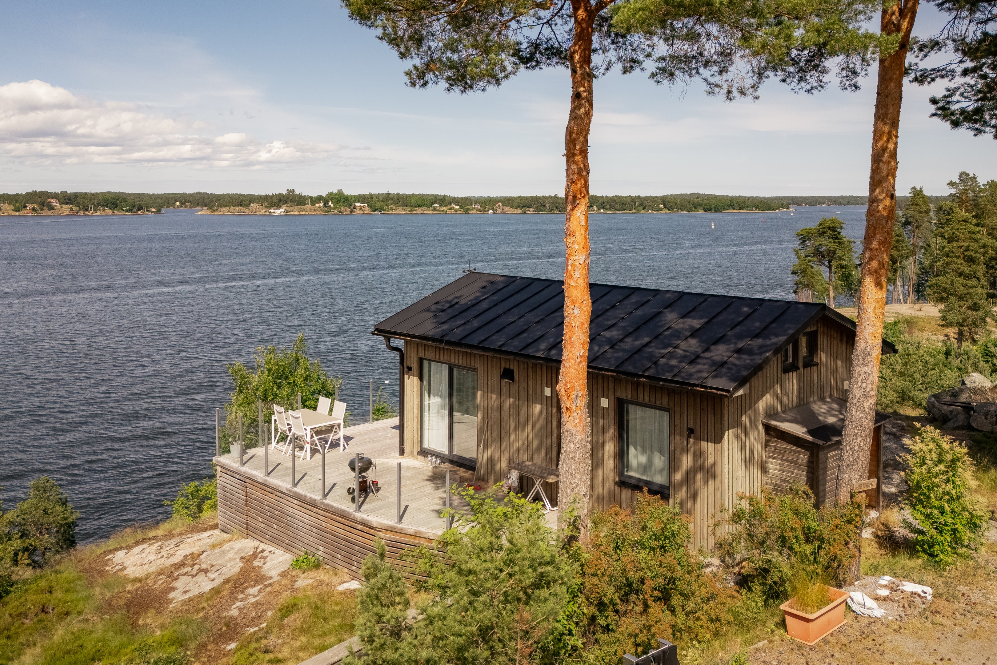 Bostadsbild från Brynjevägen 5, Till salu i Vikingshill, Nacka