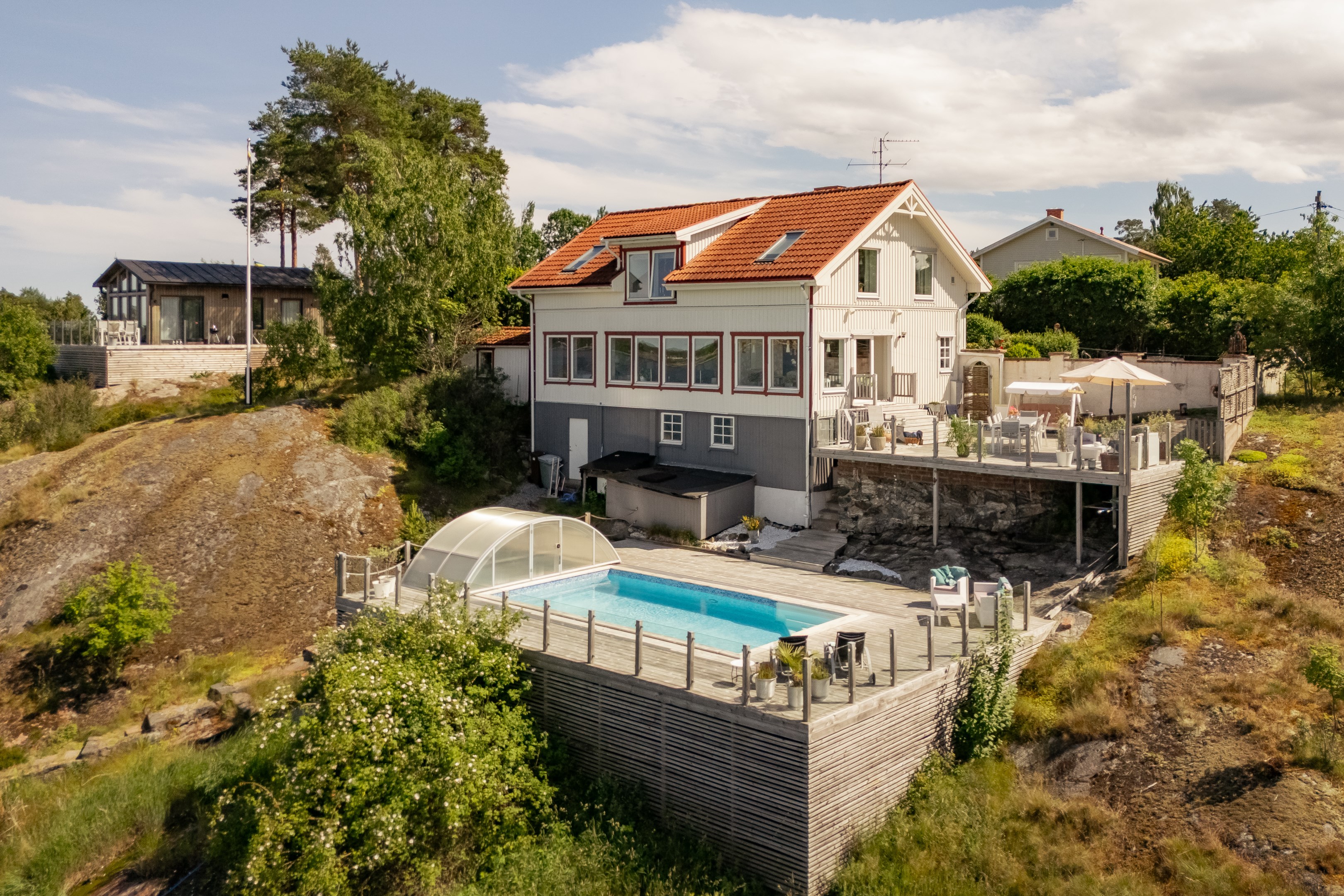 Bostadsbild från Brynjevägen 5, Till salu i Vikingshill, Nacka