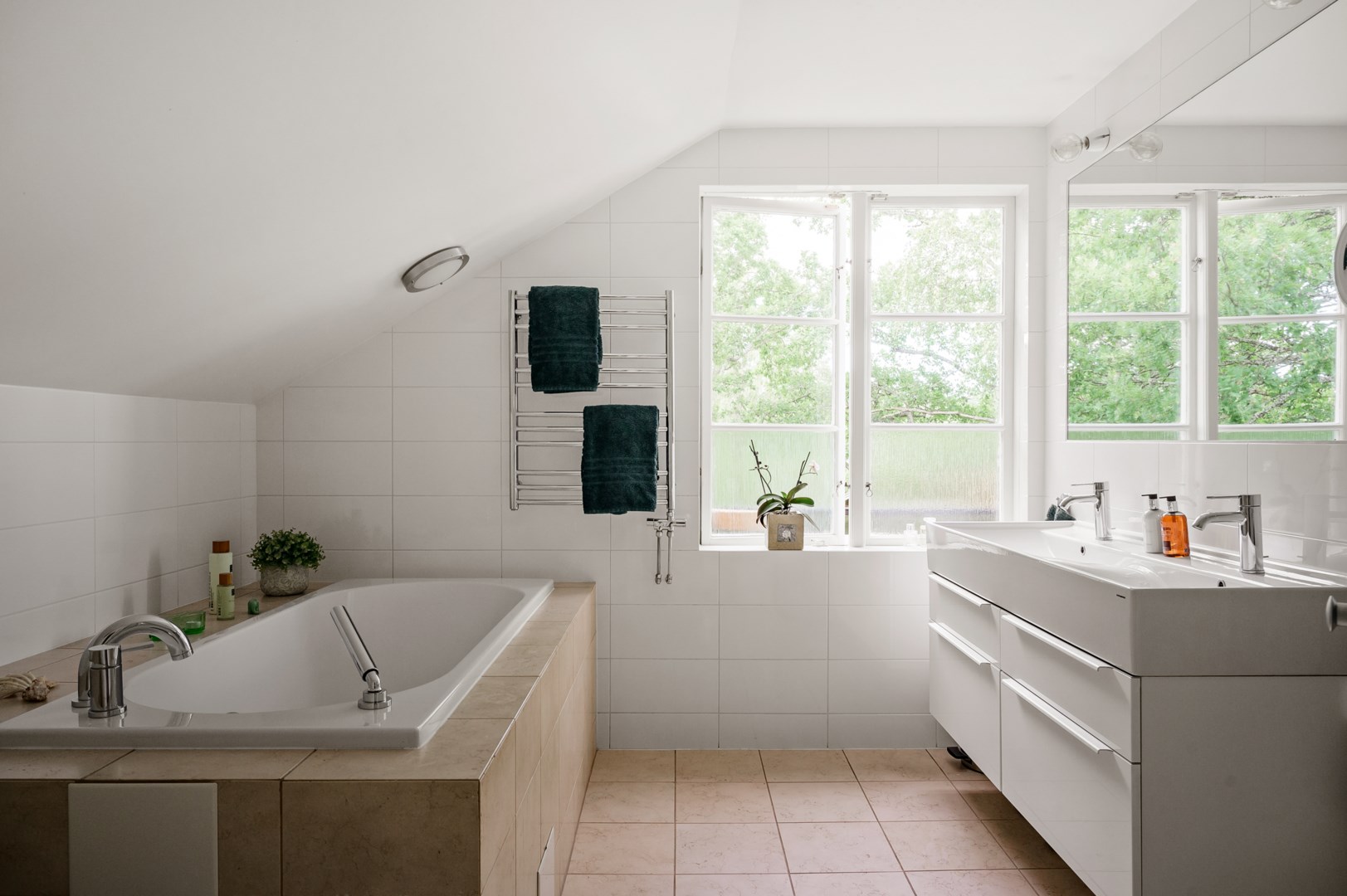 Bostadsbild från Backstuguvägen 8, Såld i Saltsjö-Duvnäs, Nacka