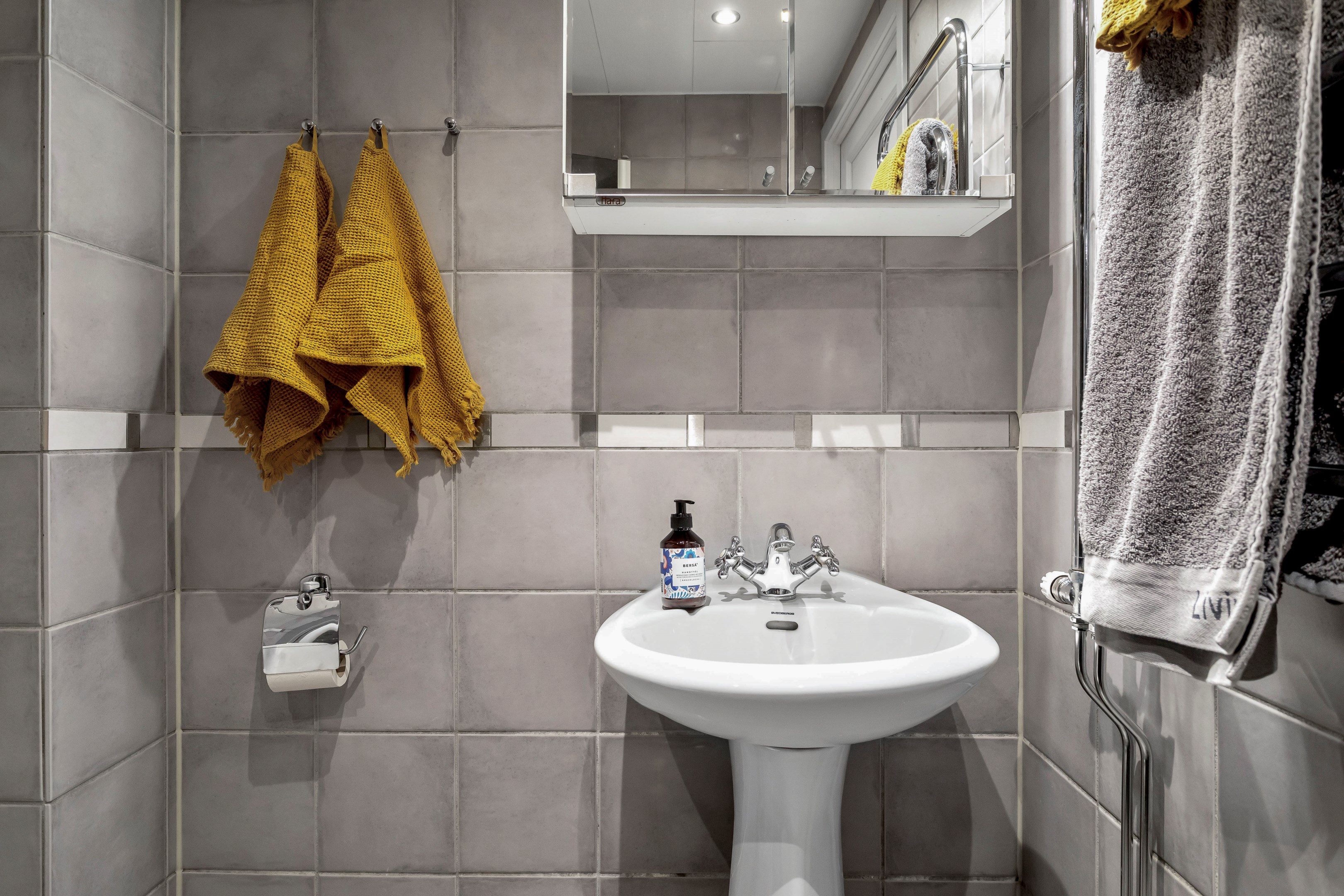 Bostadsbild från Slöjmolnsvägen 34, Såld i Storvreta, Uppsala