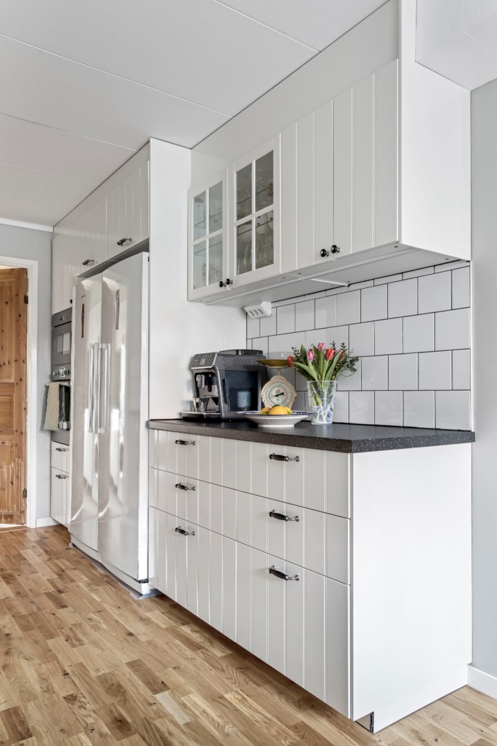 Bostadsbild från Slöjmolnsvägen 34, Såld i Storvreta, Uppsala