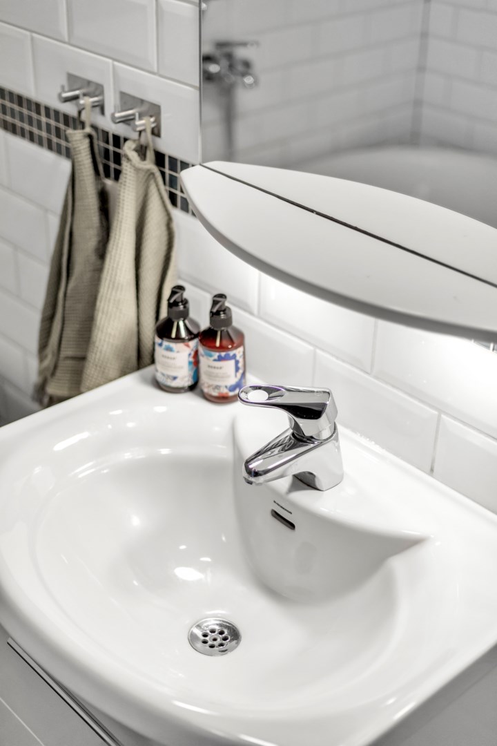 Bostadsbild från Slöjmolnsvägen 34, Såld i Storvreta, Uppsala