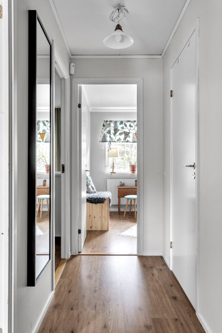 Bostadsbild från Slöjmolnsvägen 34, Såld i Storvreta, Uppsala