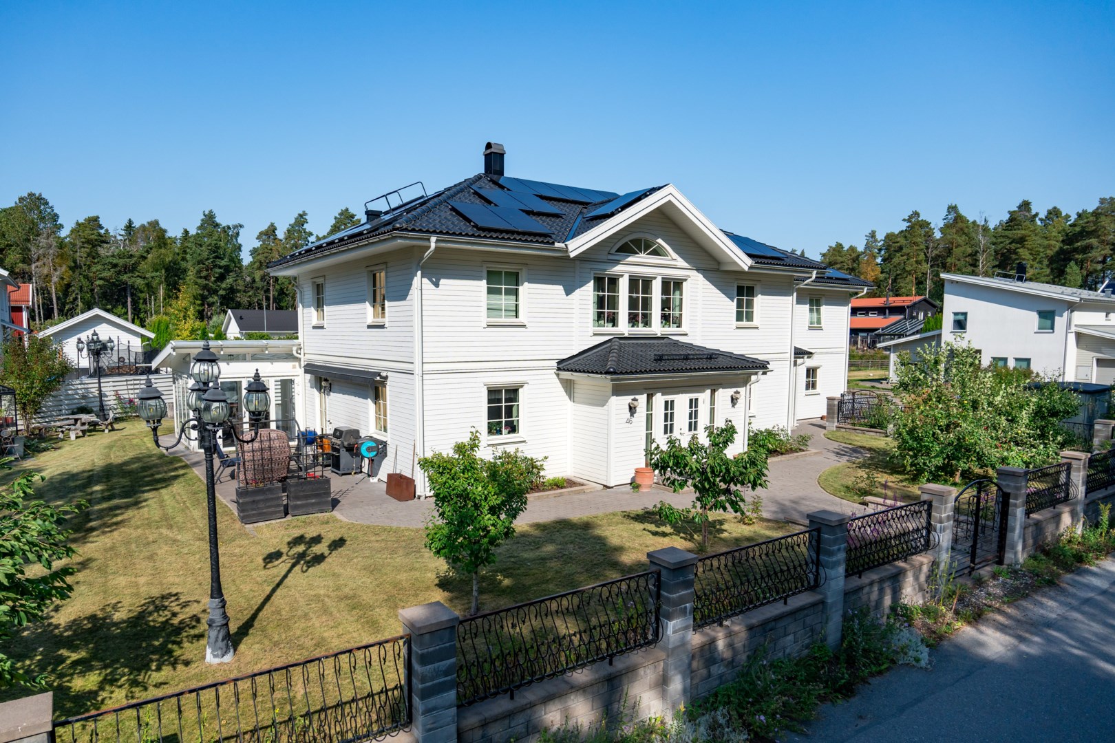 Bostadsbild från Askvägen 46, Till salu i Sunnersta, Uppsala