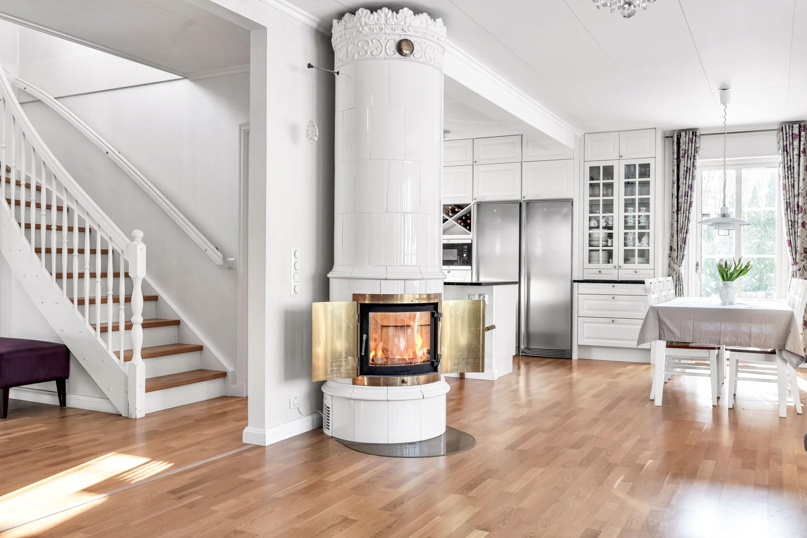 Bostadsbild från Askvägen 46, Till salu i Sunnersta, Uppsala