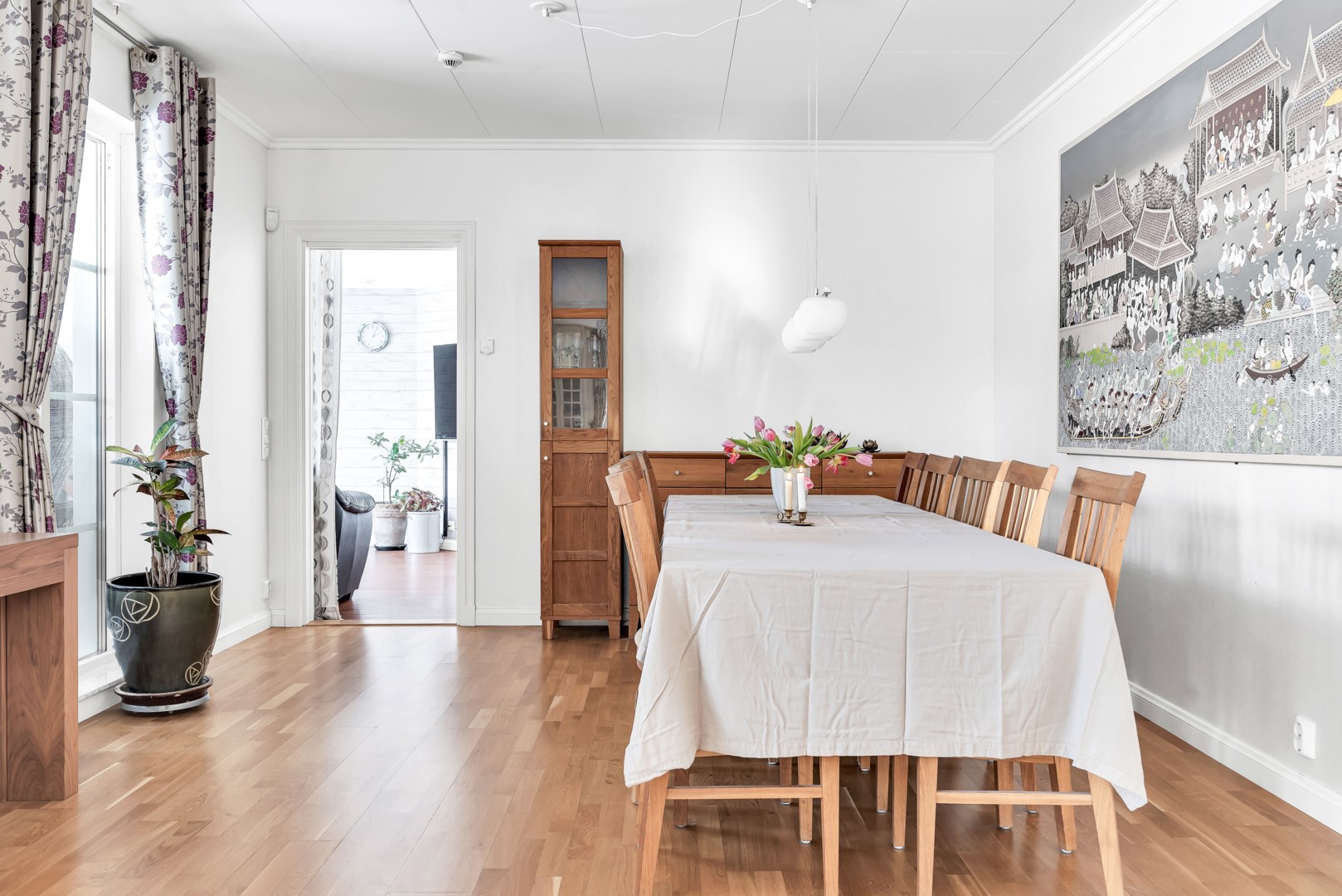 Bostadsbild från Askvägen 46, Till salu i Sunnersta, Uppsala