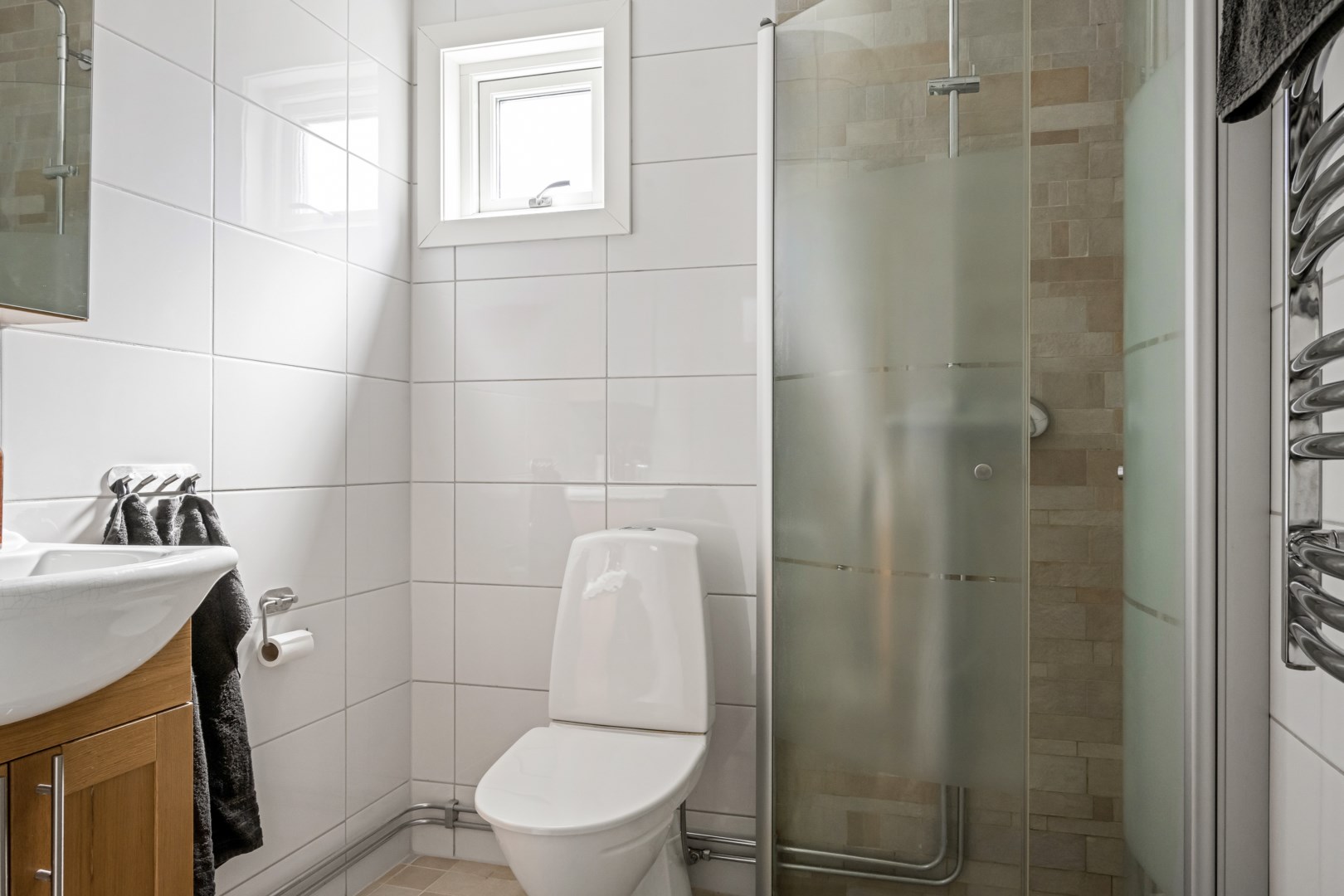 Bostadsbild från Slöjmolnsvägen 7, Såld i Storvreta, Uppsala