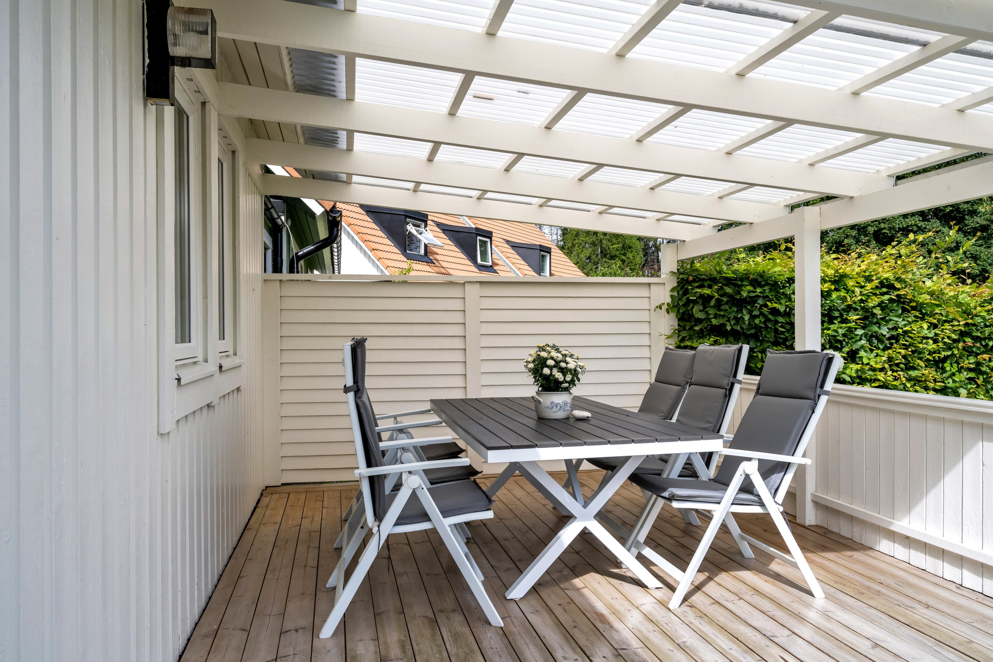 Bostadsbild från Slöjmolnsvägen 7, Såld i Storvreta, Uppsala