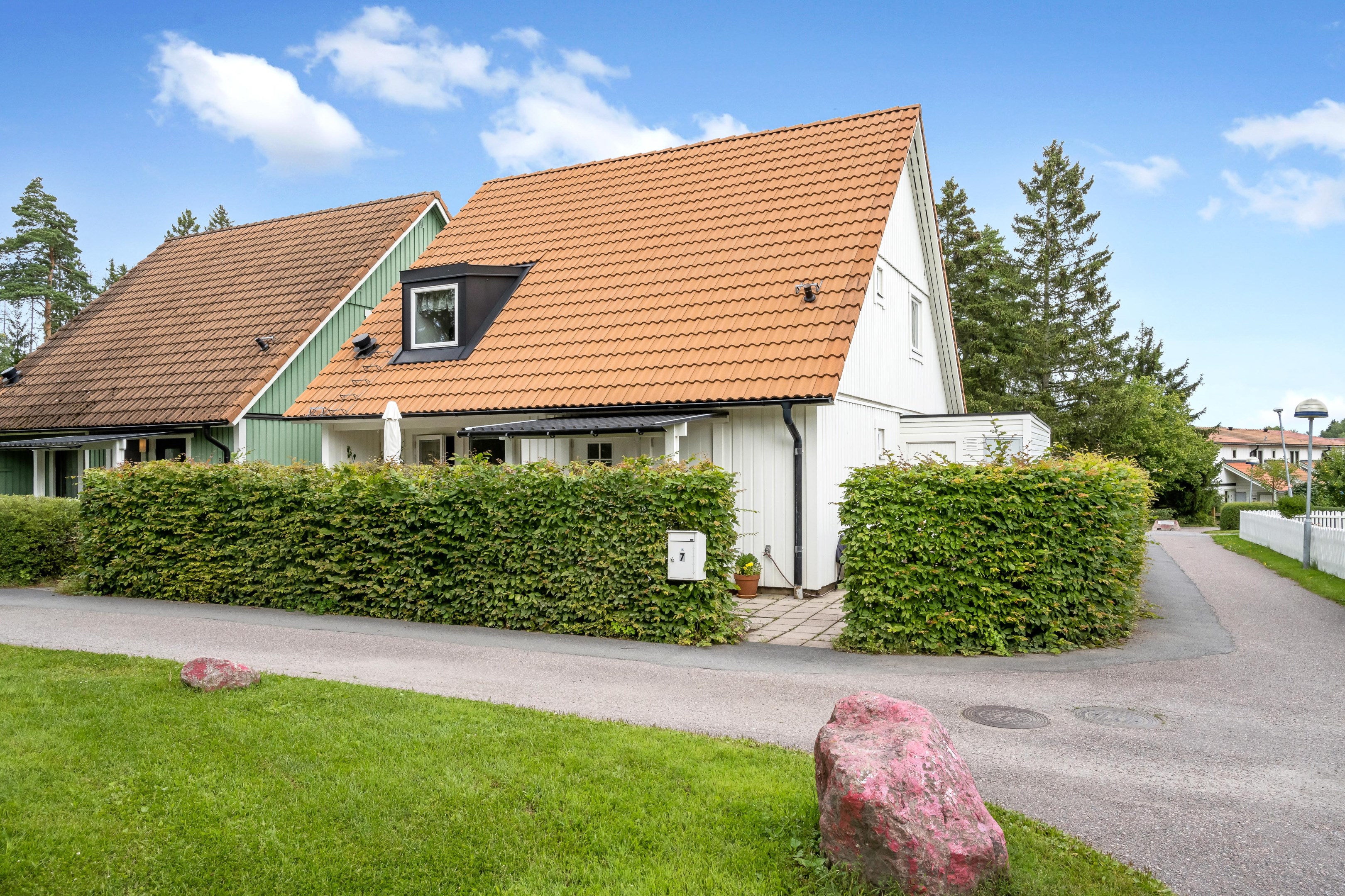 Bostadsbild från Slöjmolnsvägen 7, Såld i Storvreta, Uppsala