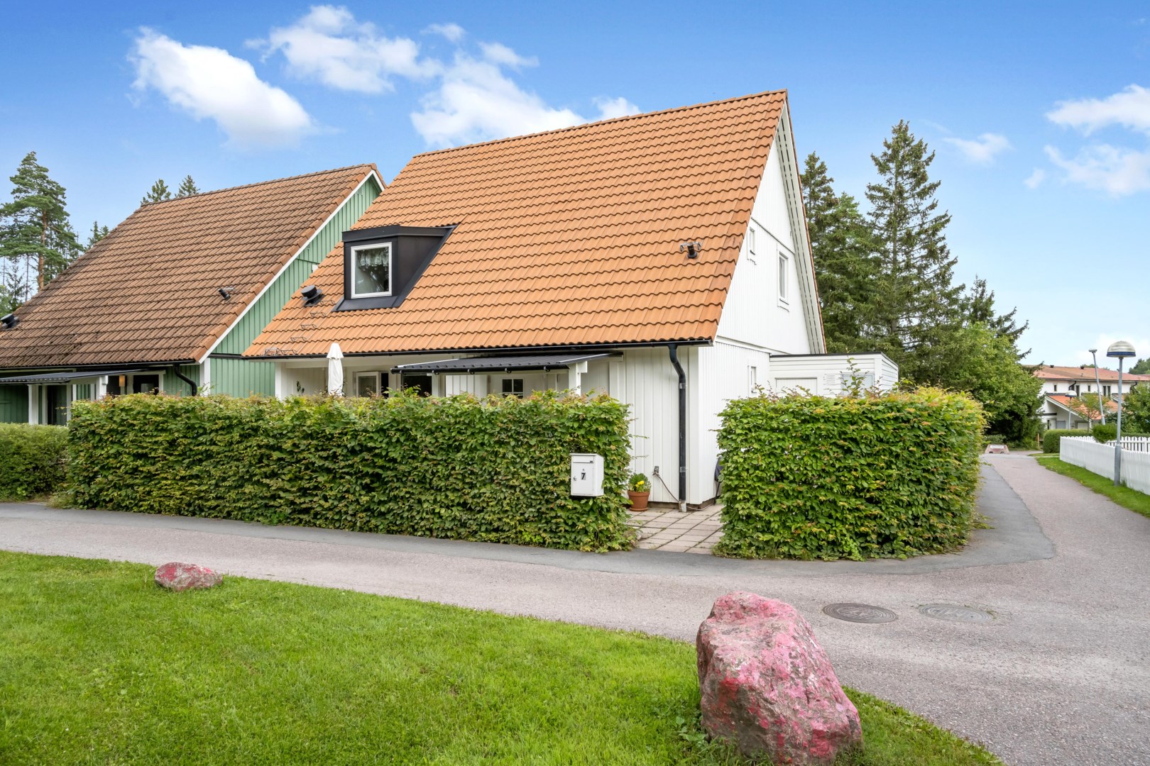 Bostadsbild från Slöjmolnsvägen 7, Såld i Storvreta, Uppsala