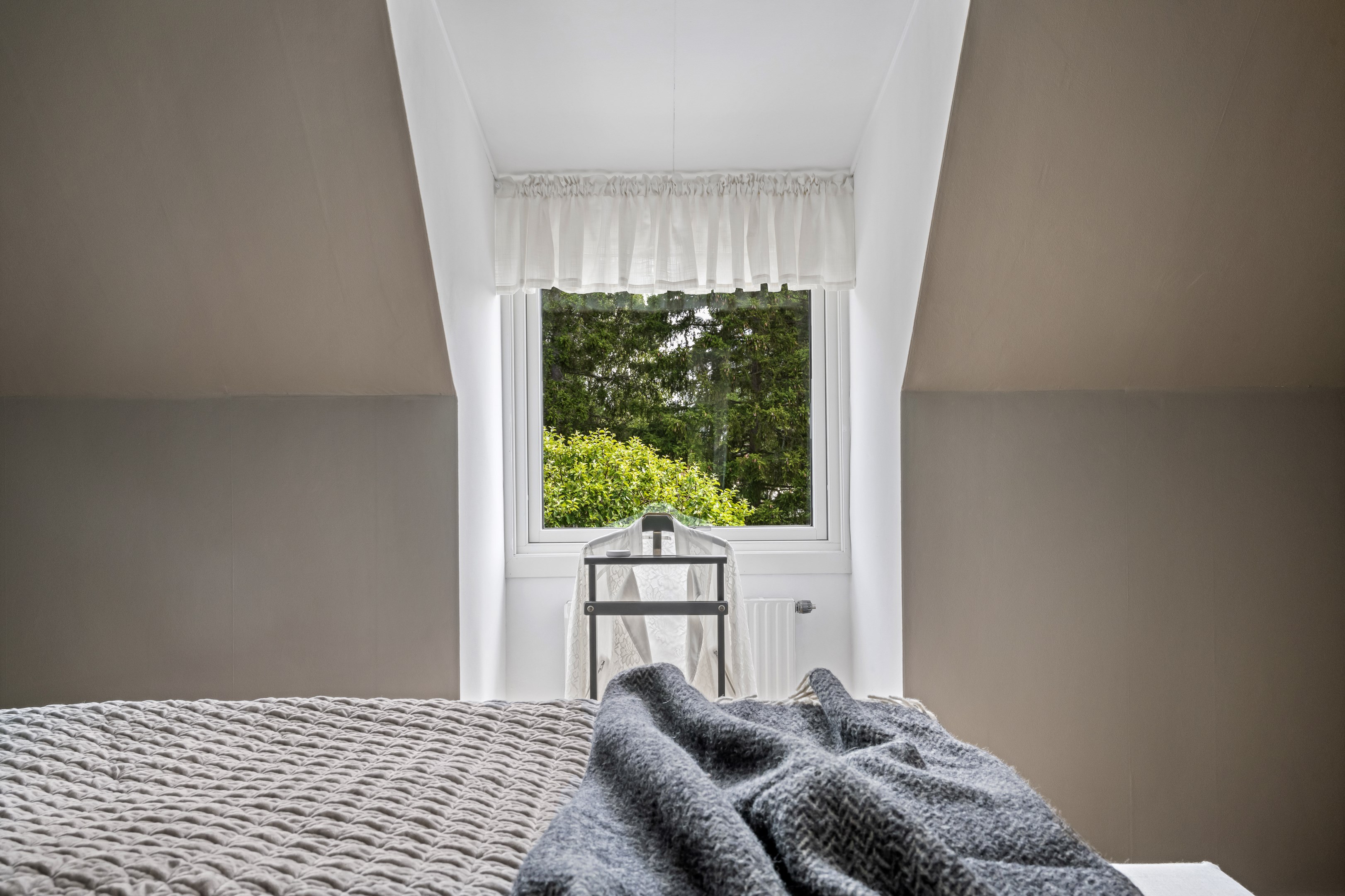 Bostadsbild från Slöjmolnsvägen 7, Såld i Storvreta, Uppsala